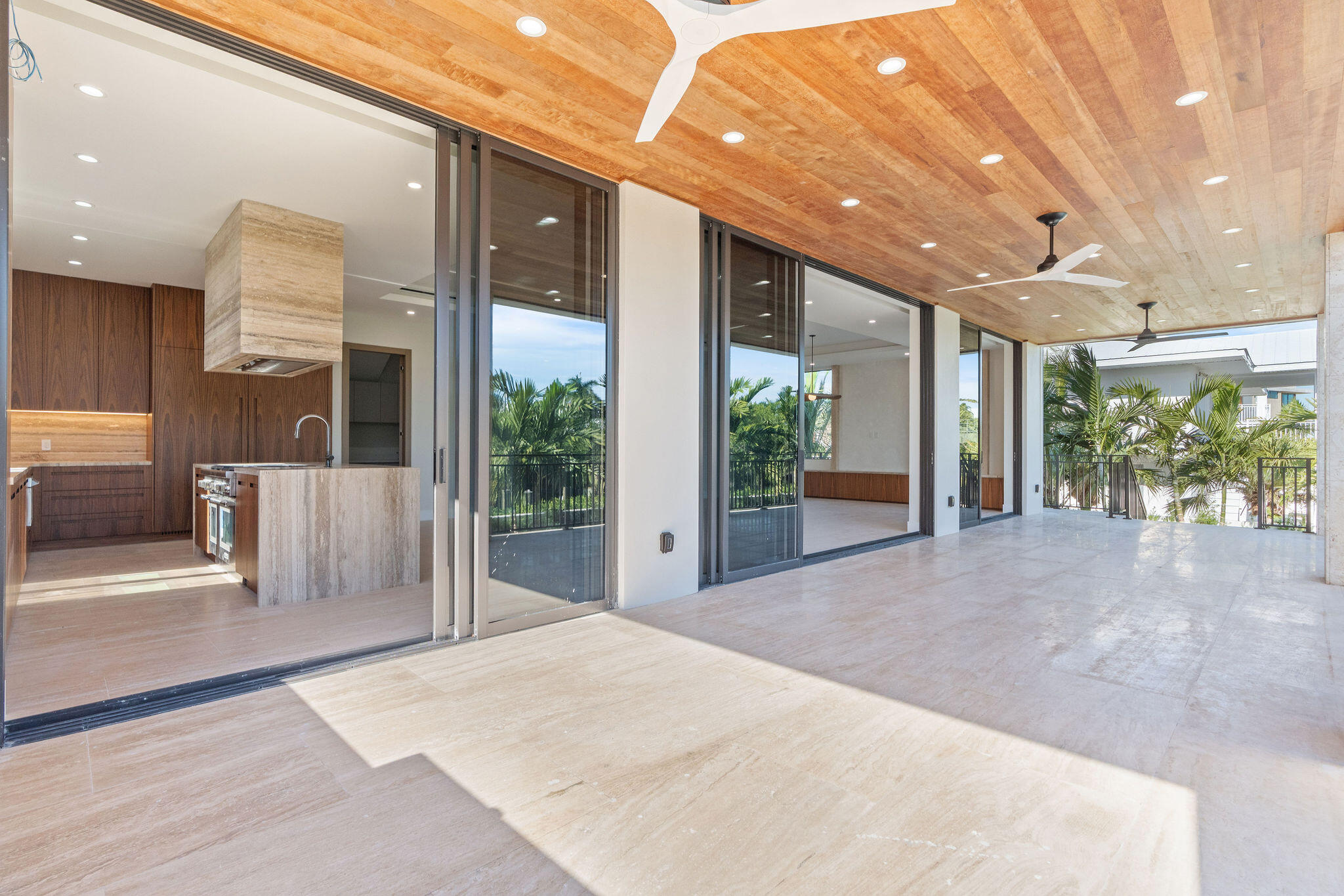 230 15Th Cir Key Colony, FL 33051