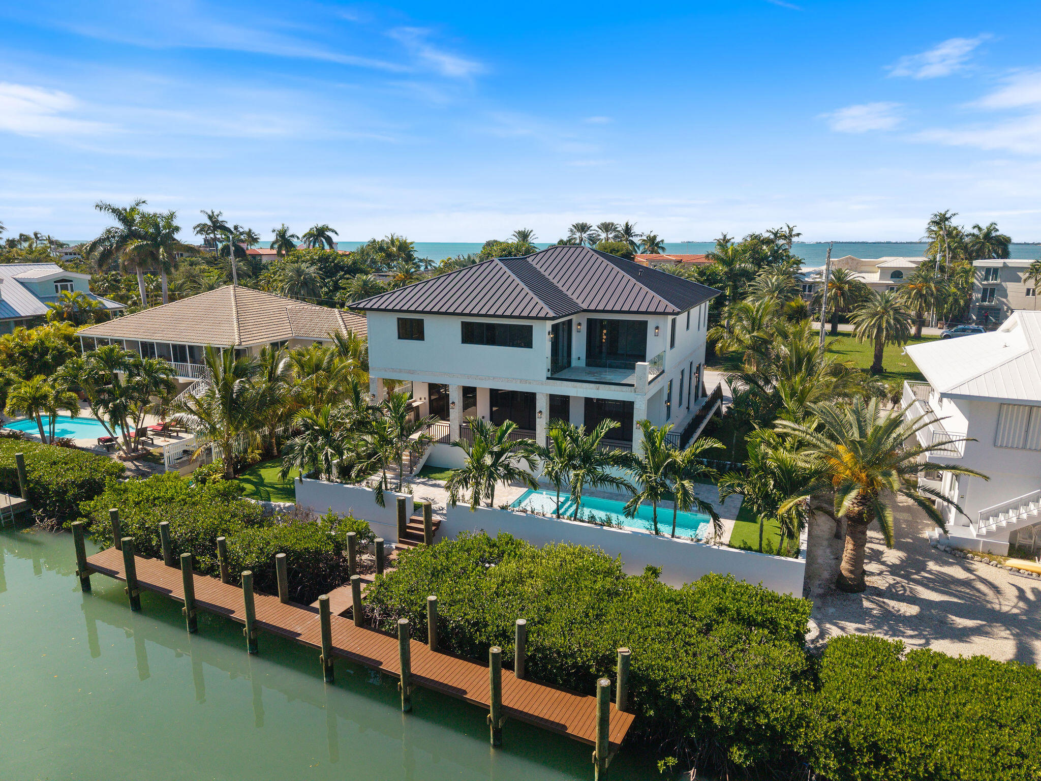 230 15Th Cir Key Colony, FL 33051