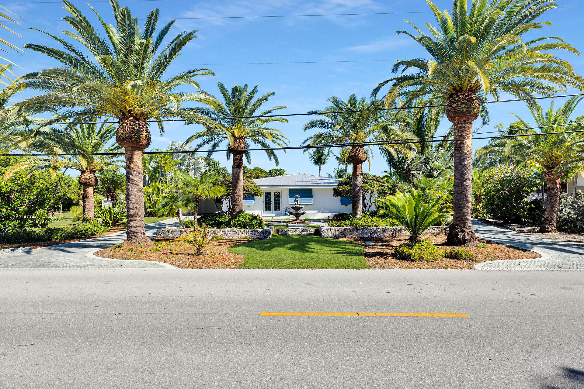 1481 Sugarloaf Blvd Sugarloaf Key, FL 33042