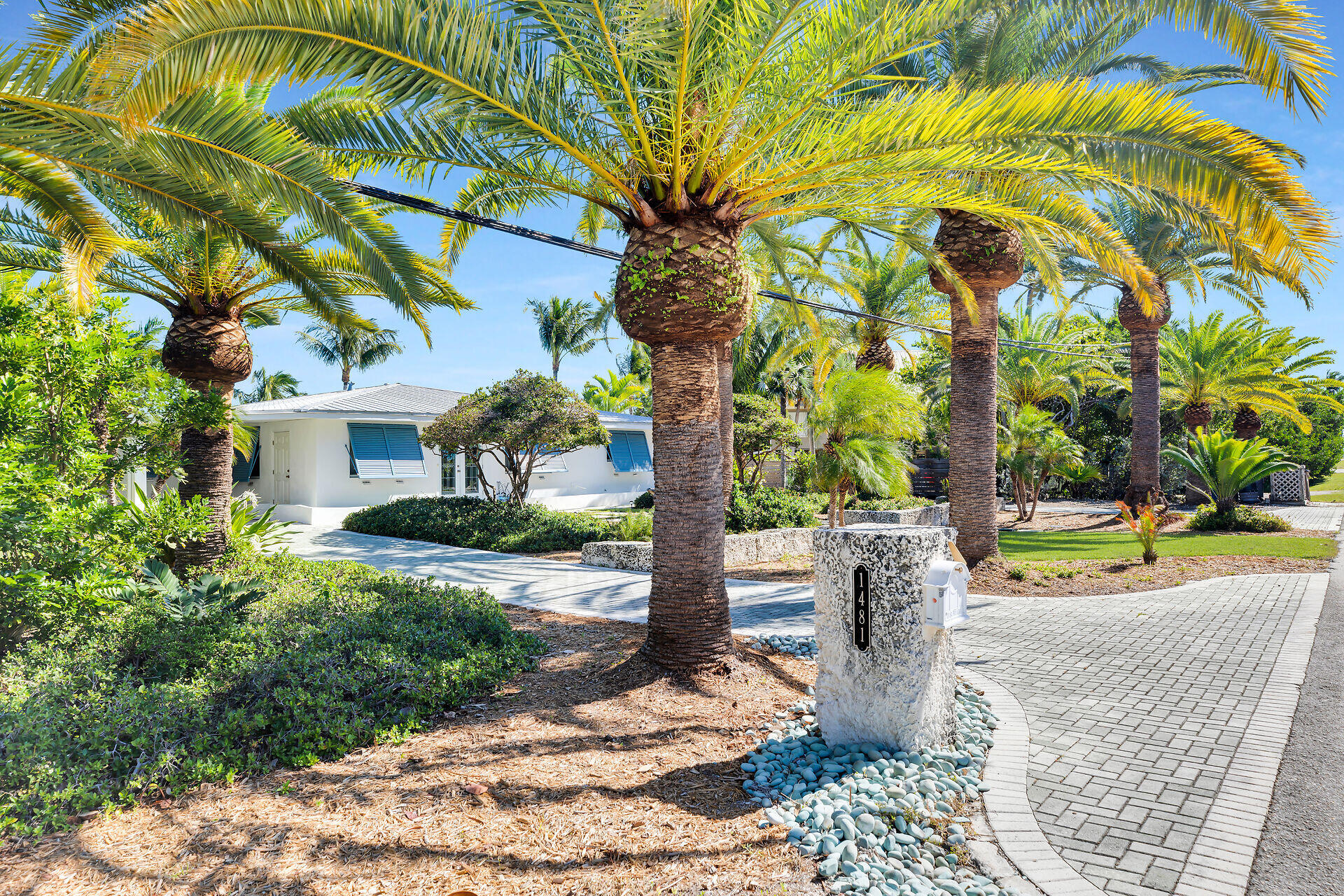 1481 Sugarloaf Blvd Sugarloaf Key, FL 33042