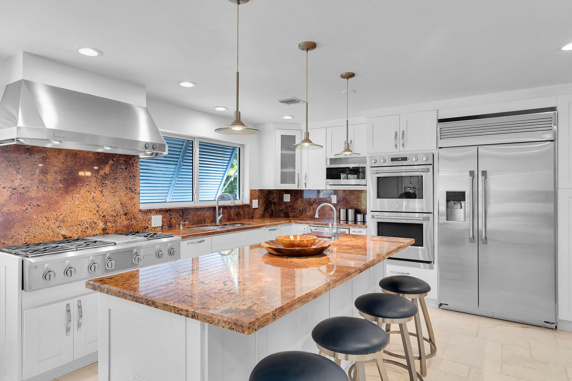 1481 Sugarloaf Blvd Sugarloaf Key, FL 33042