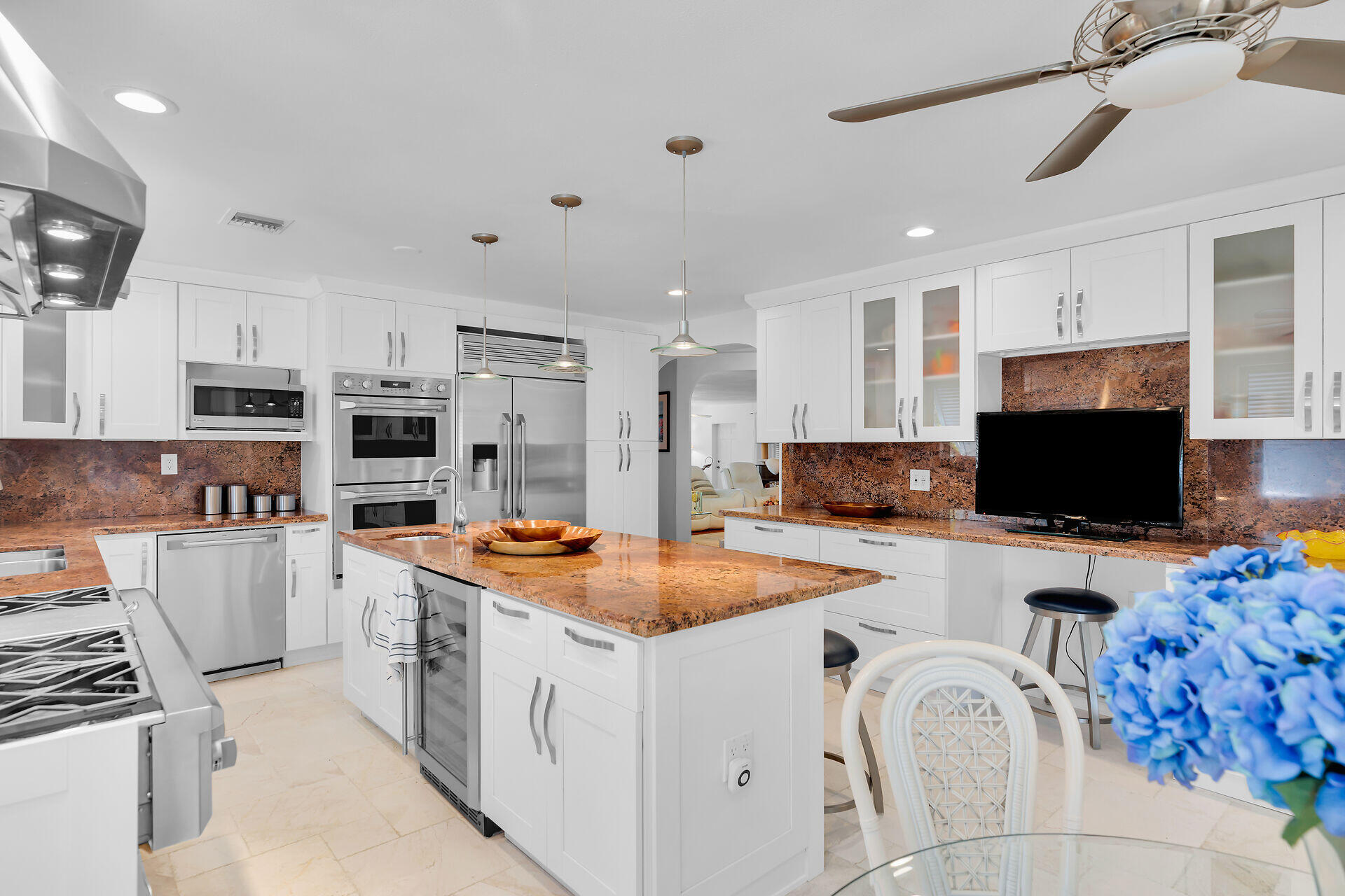 1481 Sugarloaf Blvd Sugarloaf Key, FL 33042