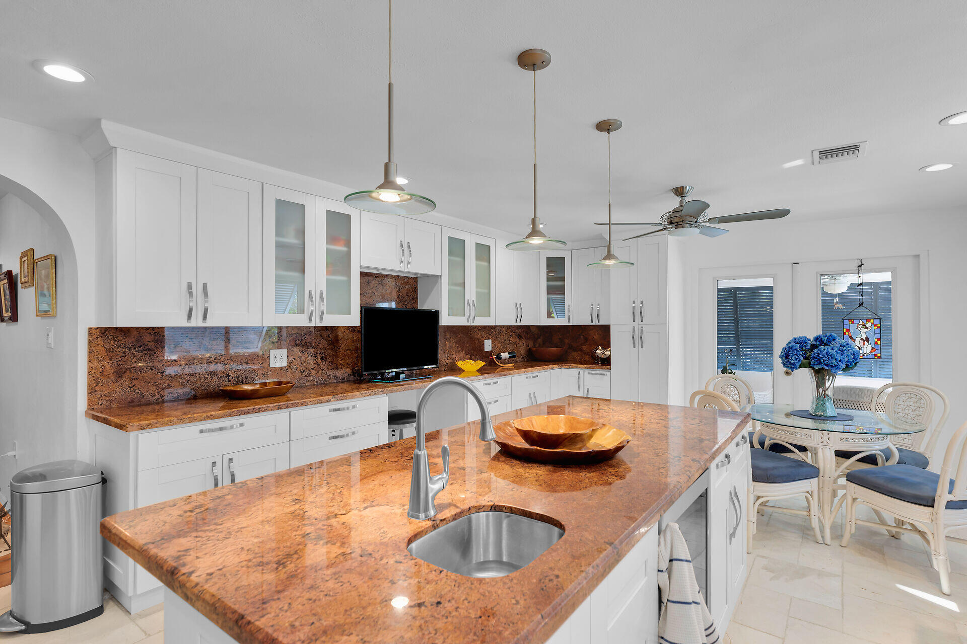 1481 Sugarloaf Blvd Sugarloaf Key, FL 33042