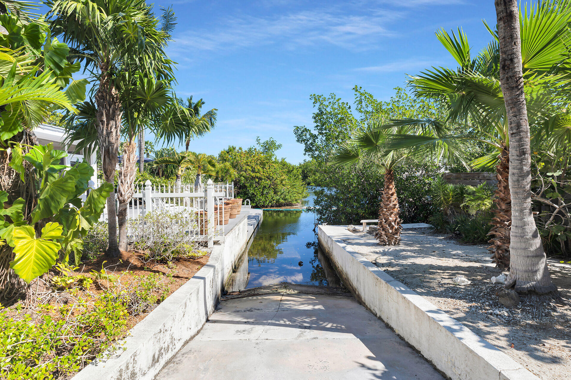 1481 Sugarloaf Blvd Sugarloaf Key, FL 33042