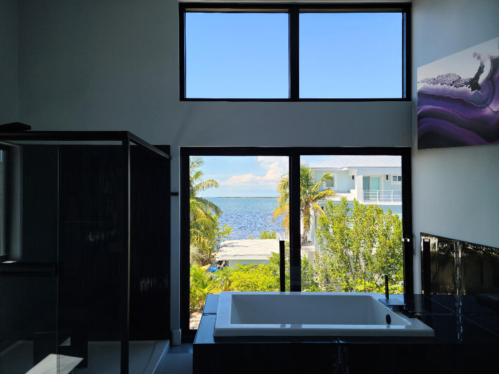 31449 Ave I Big Pine Key, FL 33043