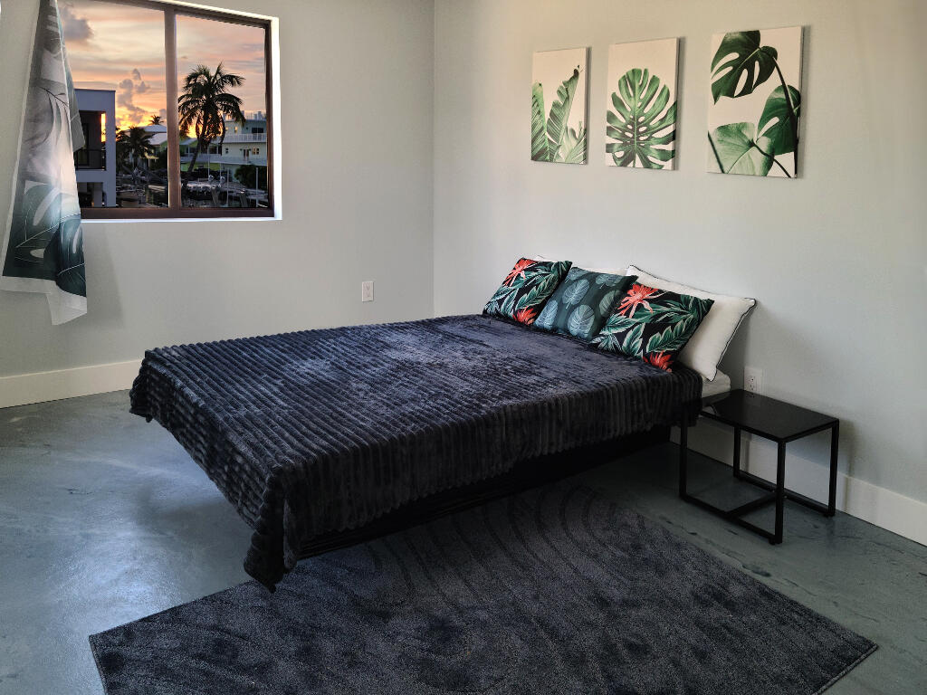 31449 Ave I Big Pine Key, FL 33043