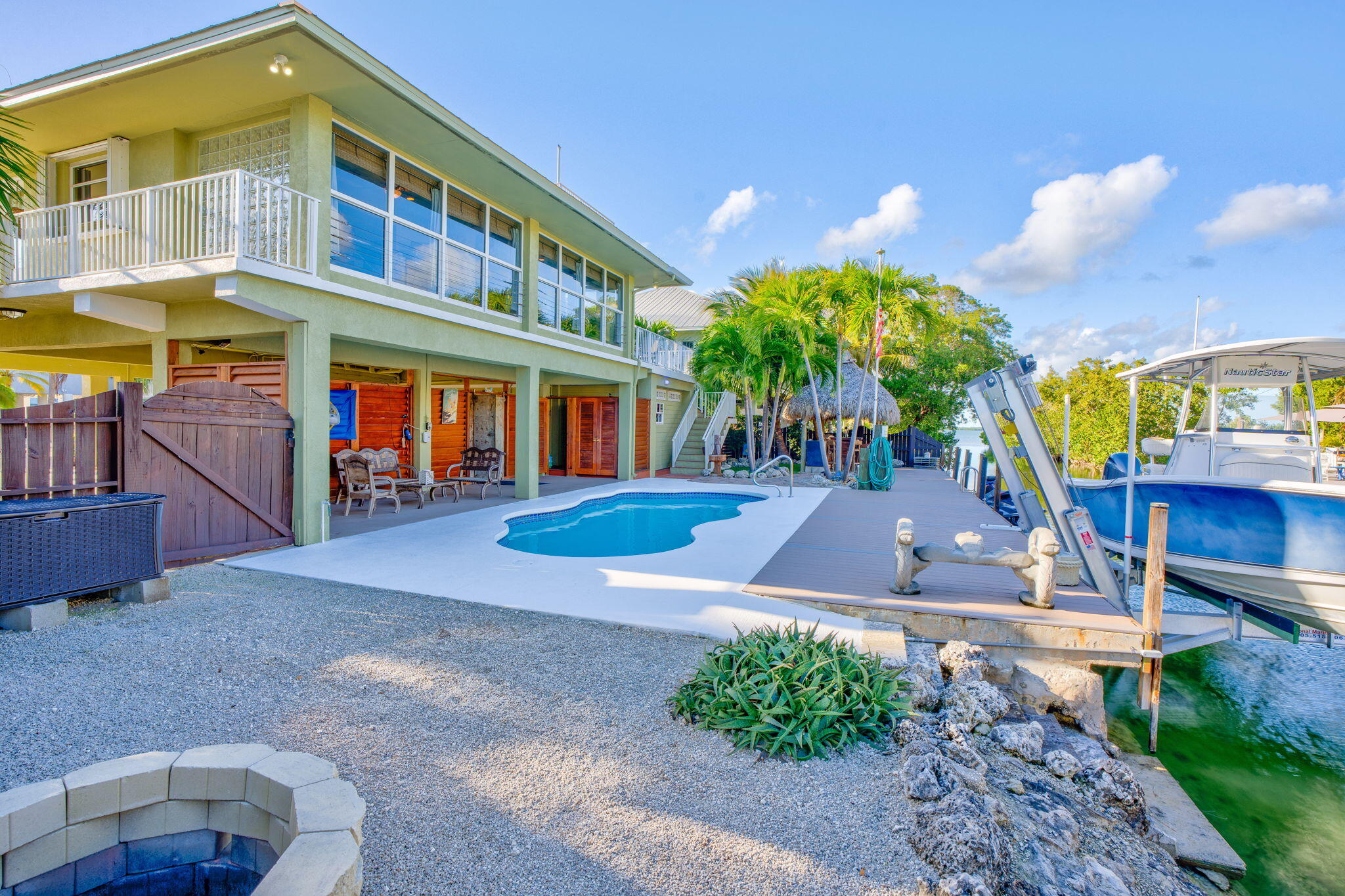 1163 De Lussan Ln Cudjoe Key, FL 33042