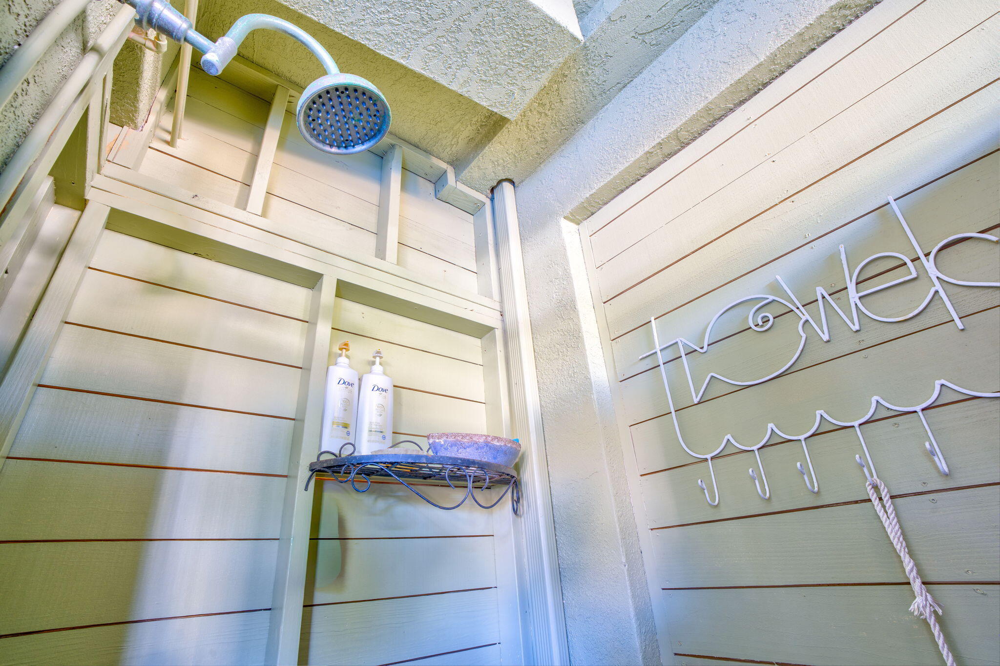 1163 De Lussan Ln Cudjoe Key, FL 33042