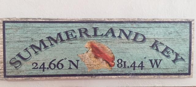 857E Caribbean Dr Summerland Key, FL 33042