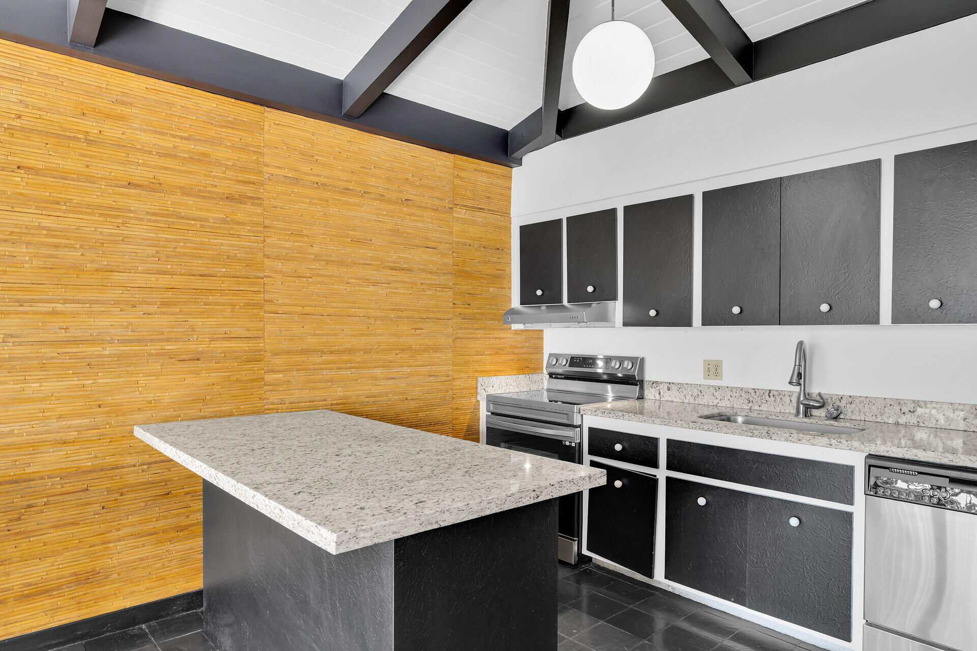 1 Ocean E Dr Marathon, FL 33050