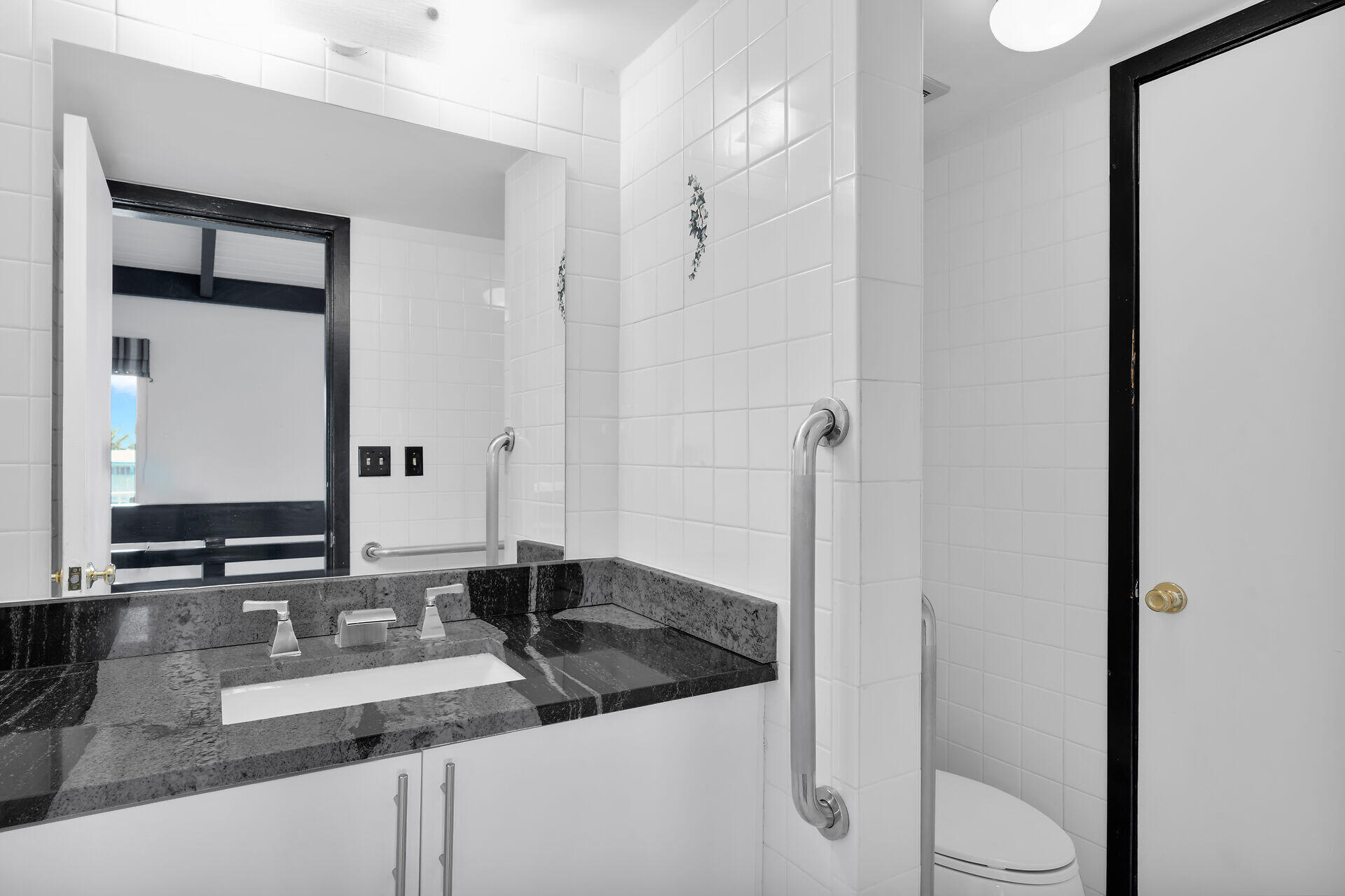 1 Ocean E Dr Marathon, FL 33050