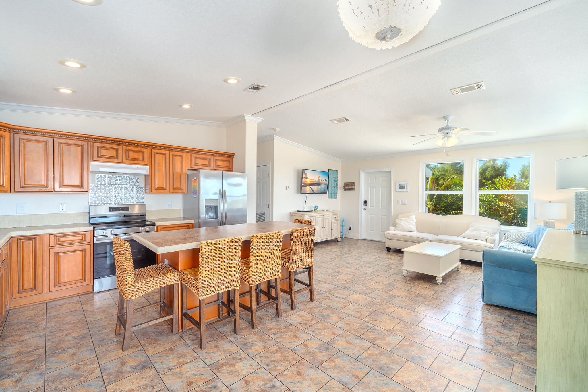 1370 Long Bch Dr Big Pine Key, FL 33043