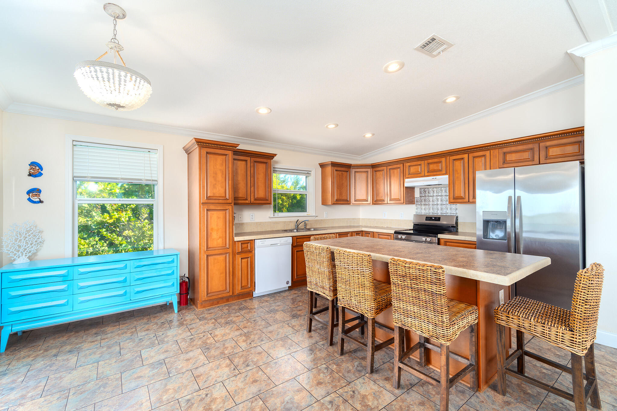 1370 Long Bch Dr Big Pine Key, FL 33043