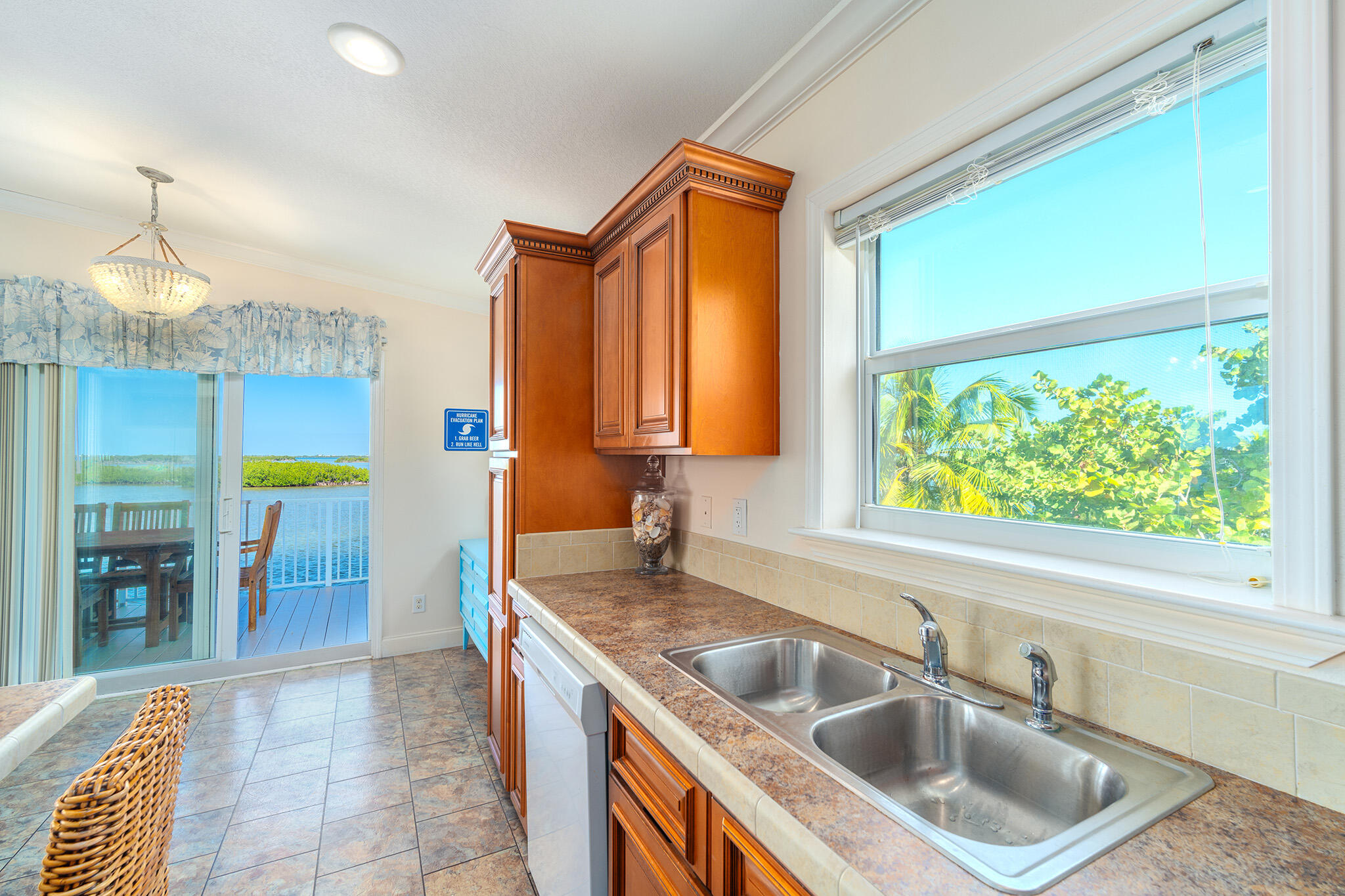 1370 Long Bch Dr Big Pine Key, FL 33043