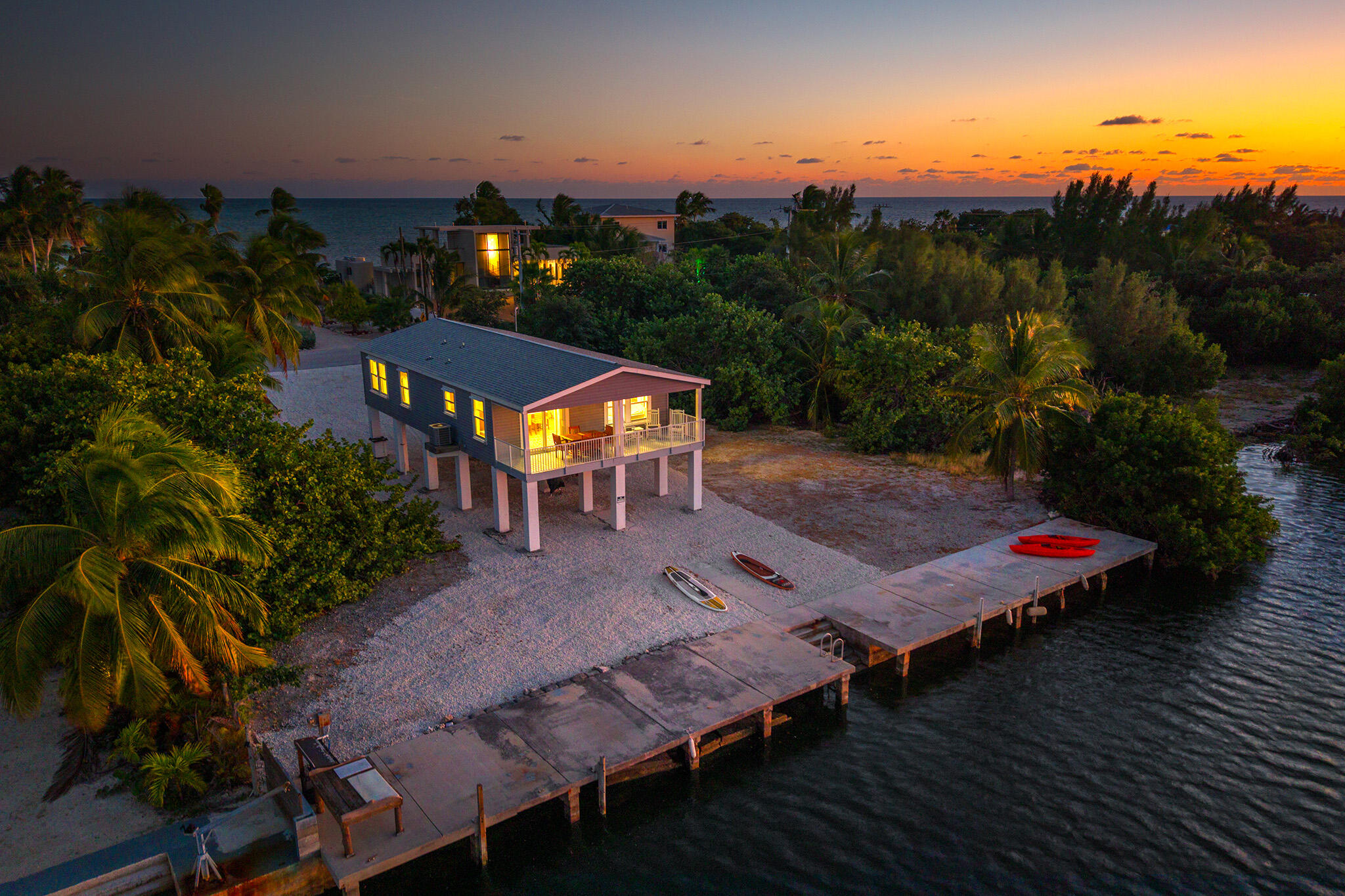 1370 Long Bch Dr Big Pine Key, FL 33043