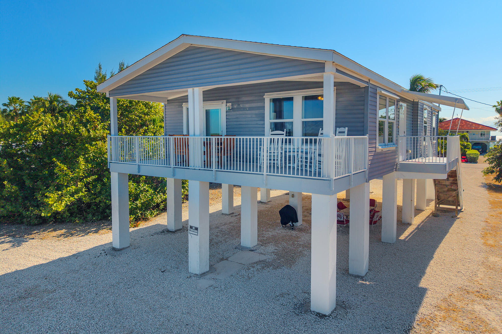 1370 Long Bch Dr Big Pine Key, FL 33043