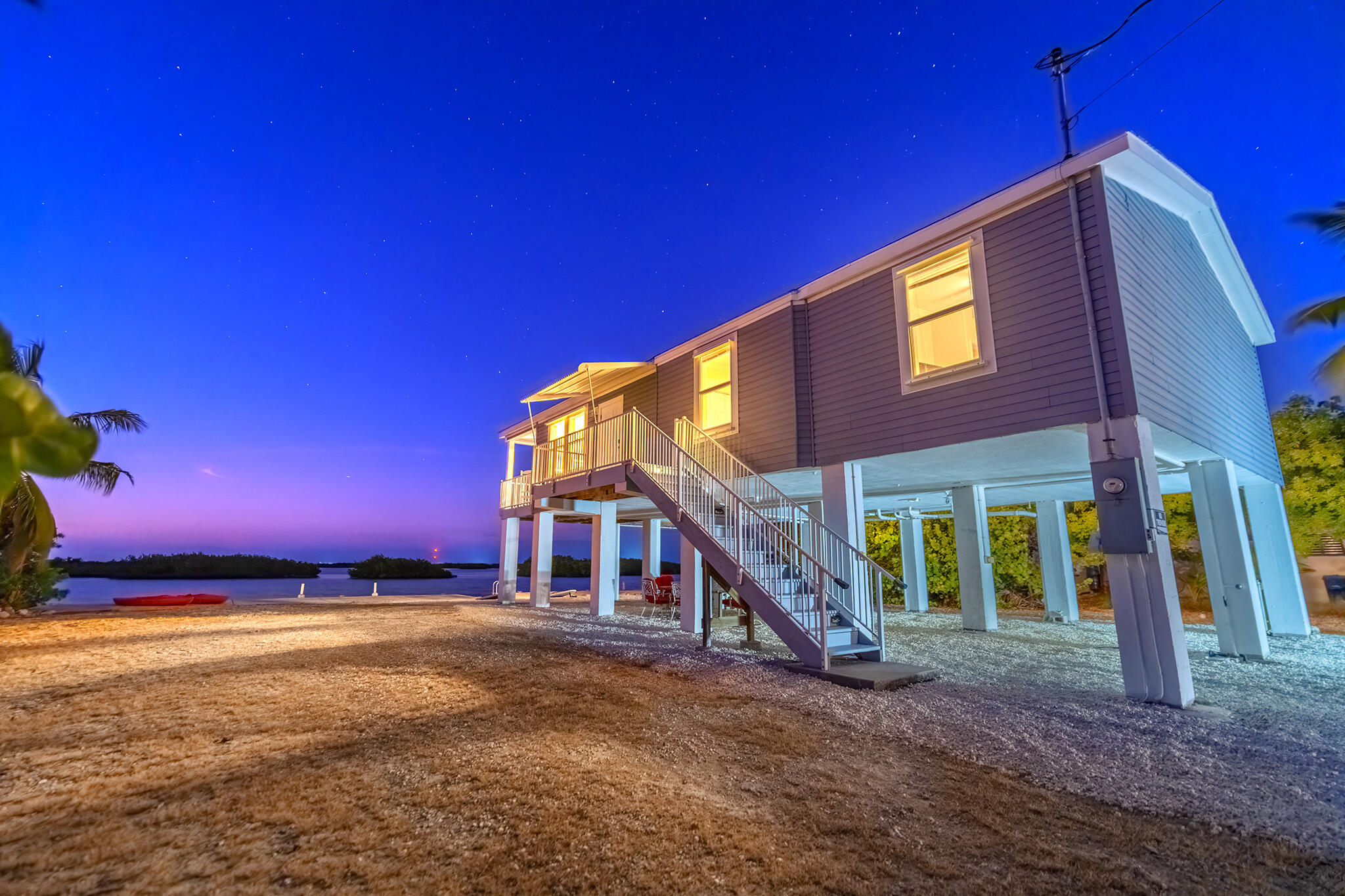 1370 Long Bch Dr Big Pine Key, FL 33043