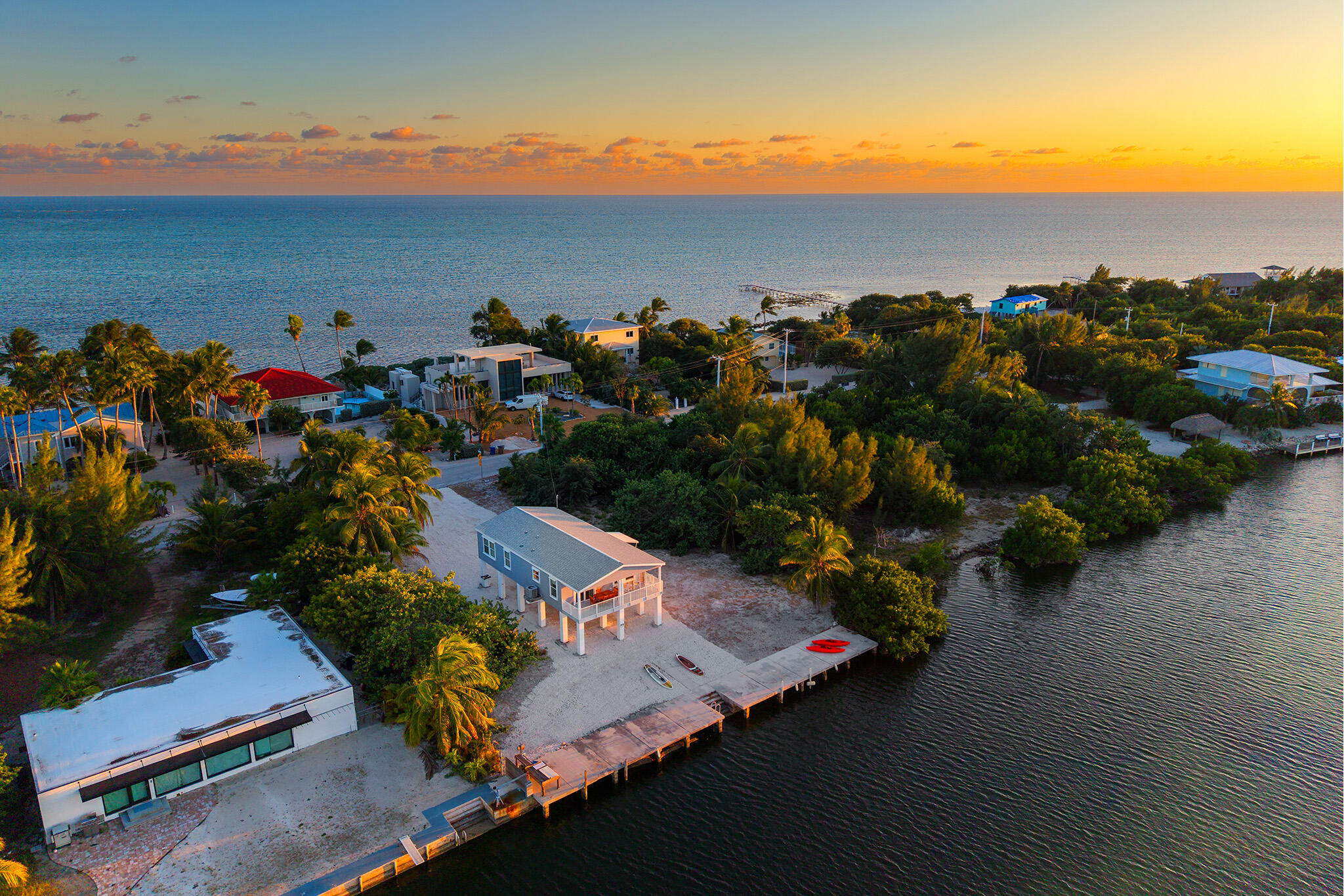 1370 Long Bch Dr Big Pine Key, FL 33043