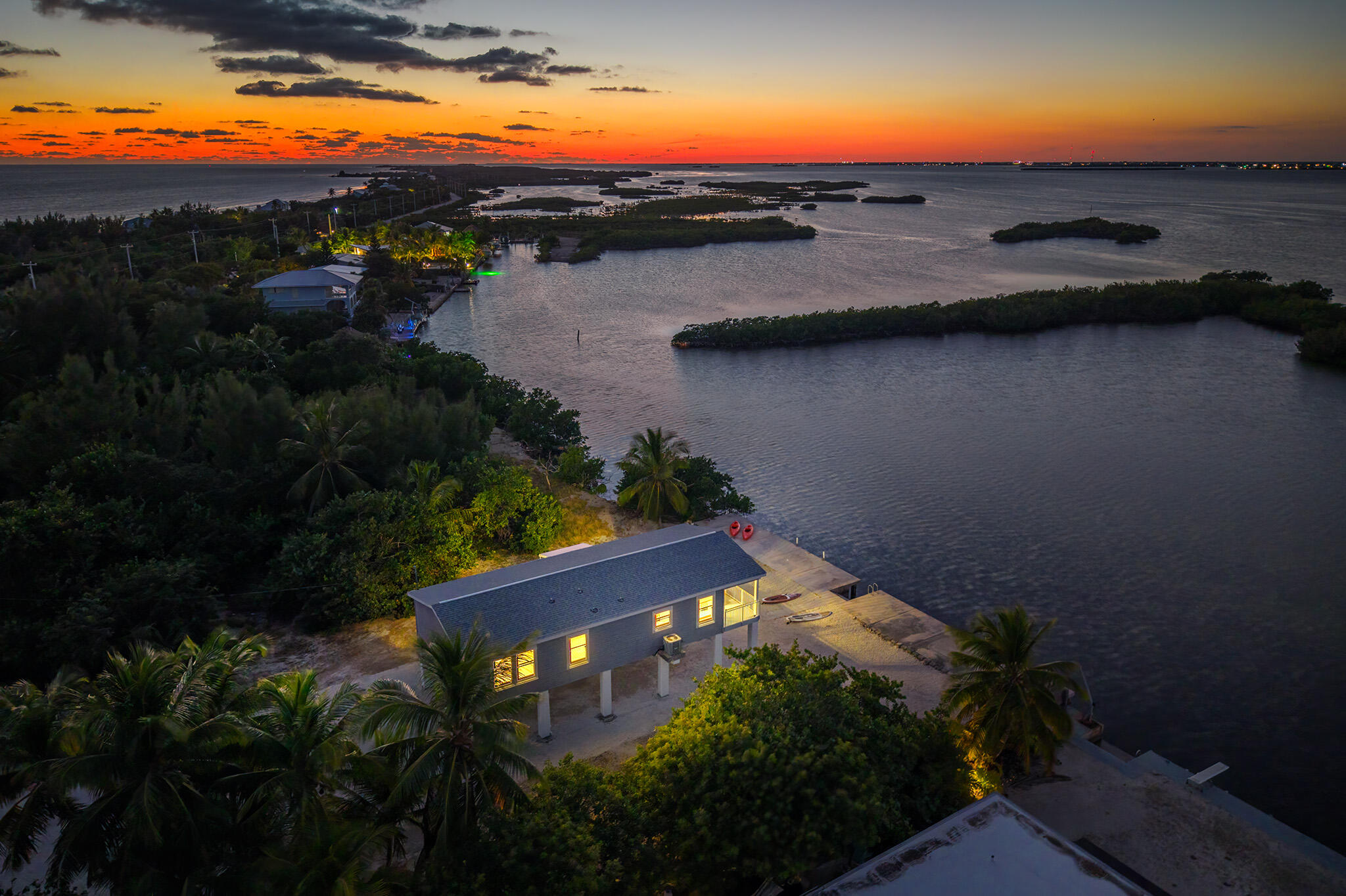 1370 Long Bch Dr Big Pine Key, FL 33043