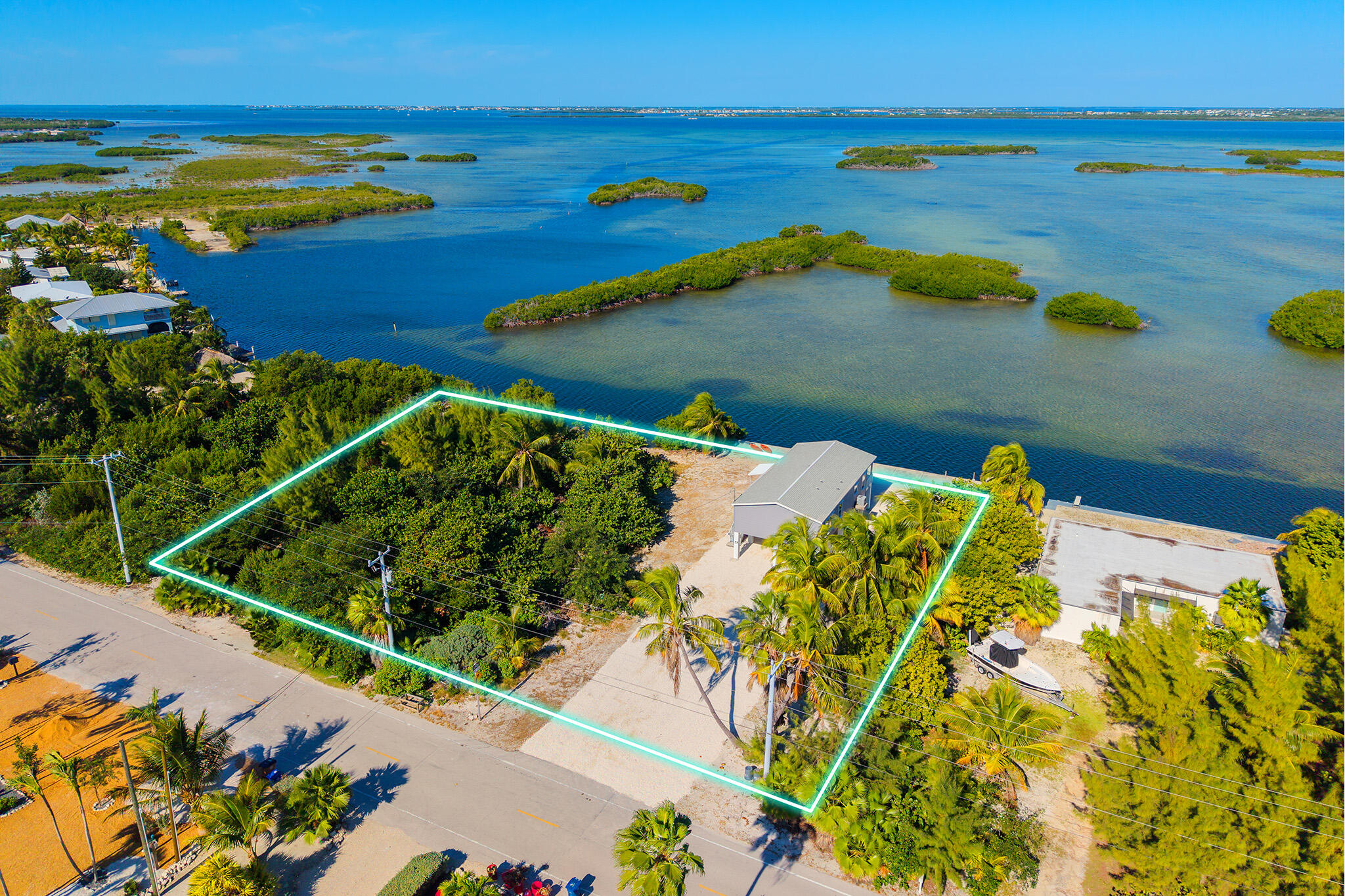 1370 Long Bch Dr Big Pine Key, FL 33043