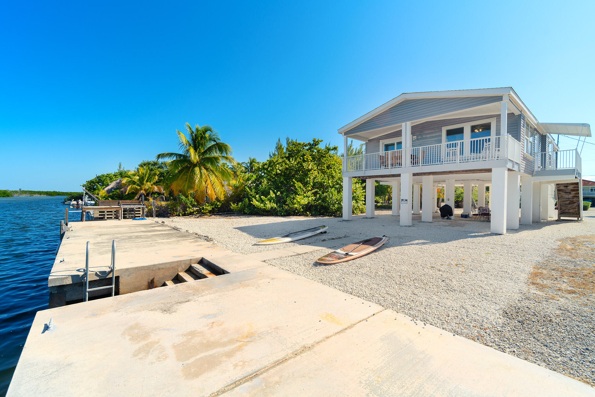 1370 Long Bch Dr Big Pine Key, FL 33043