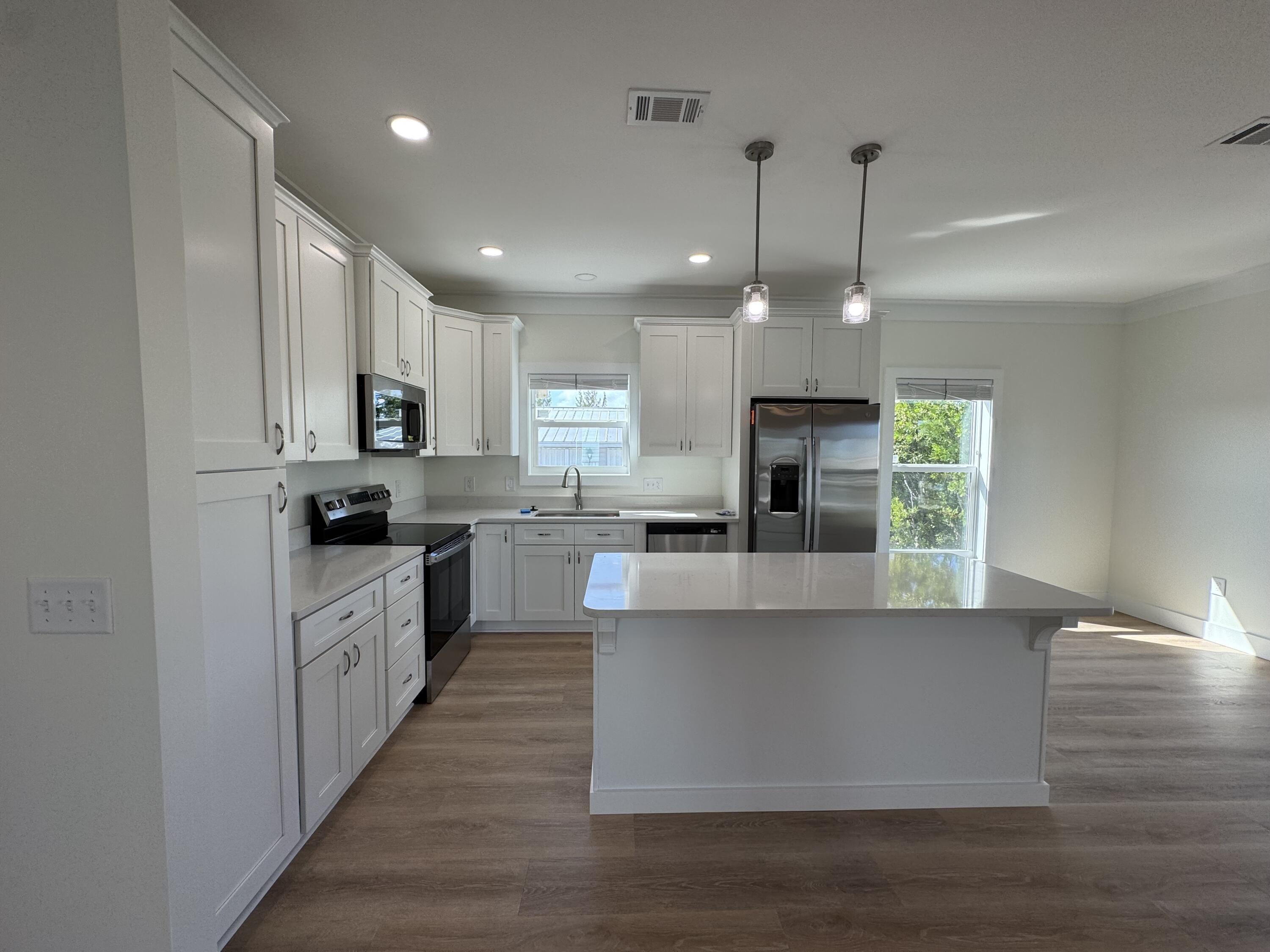 570 Blackbeard Rd Little Torch Key, FL 33042