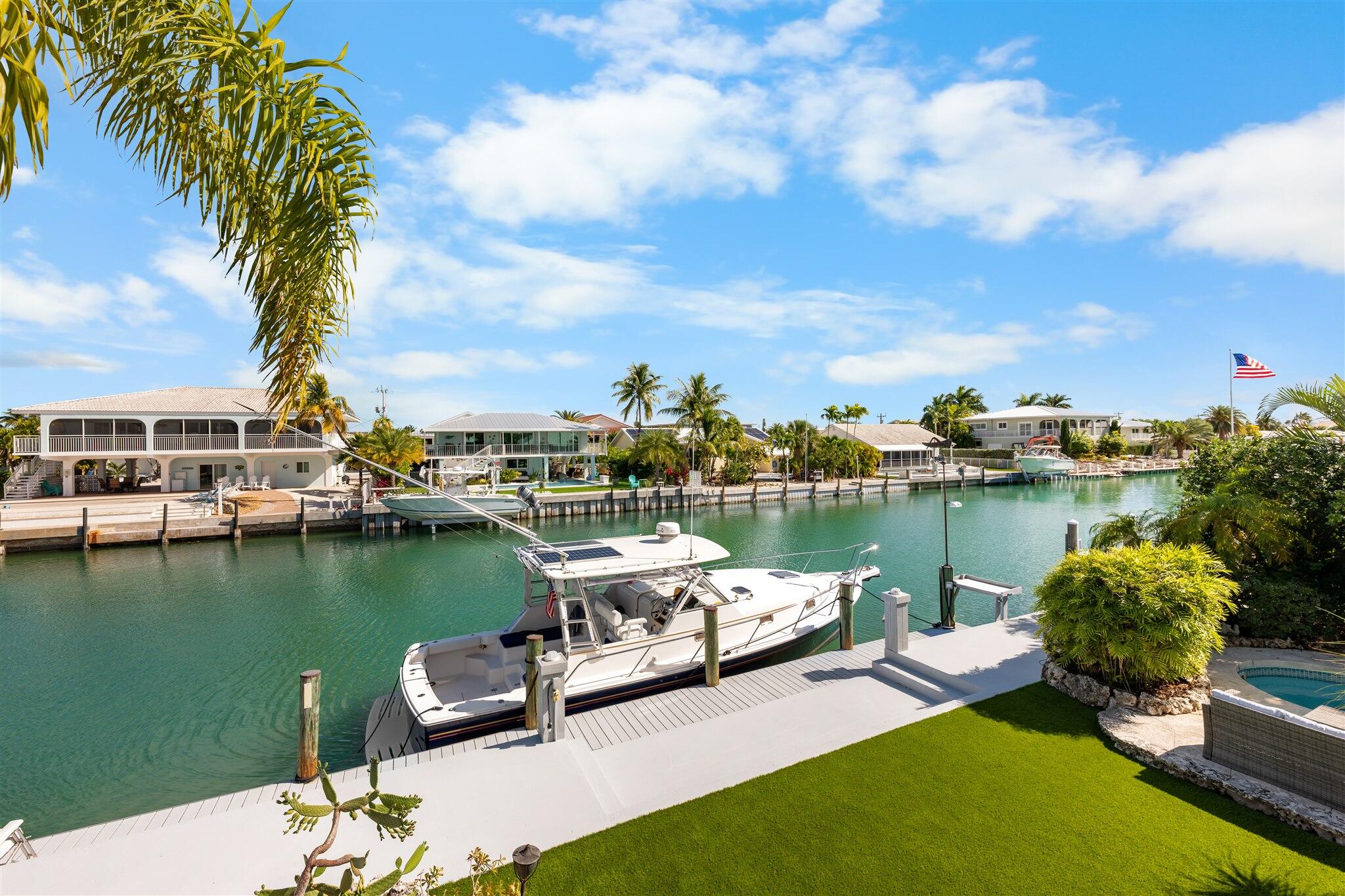 520 12Th St Key Colony, FL 33051