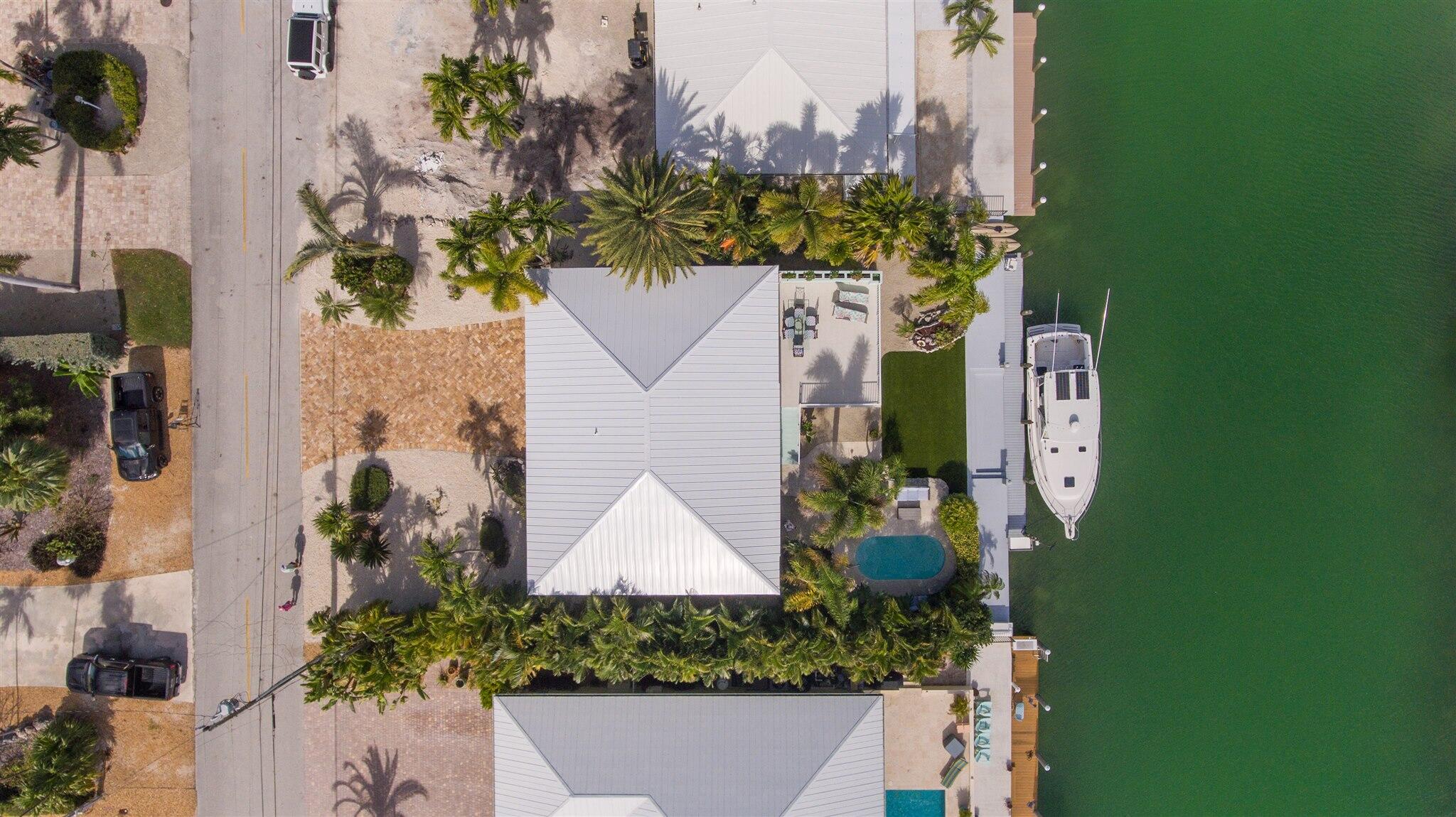 520 12Th St Key Colony, FL 33051