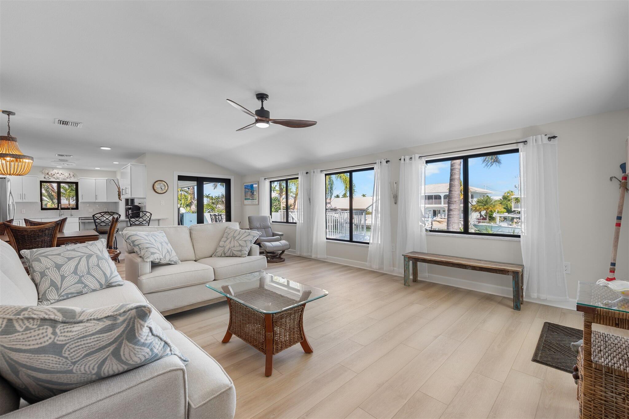 520 12Th St Key Colony, FL 33051