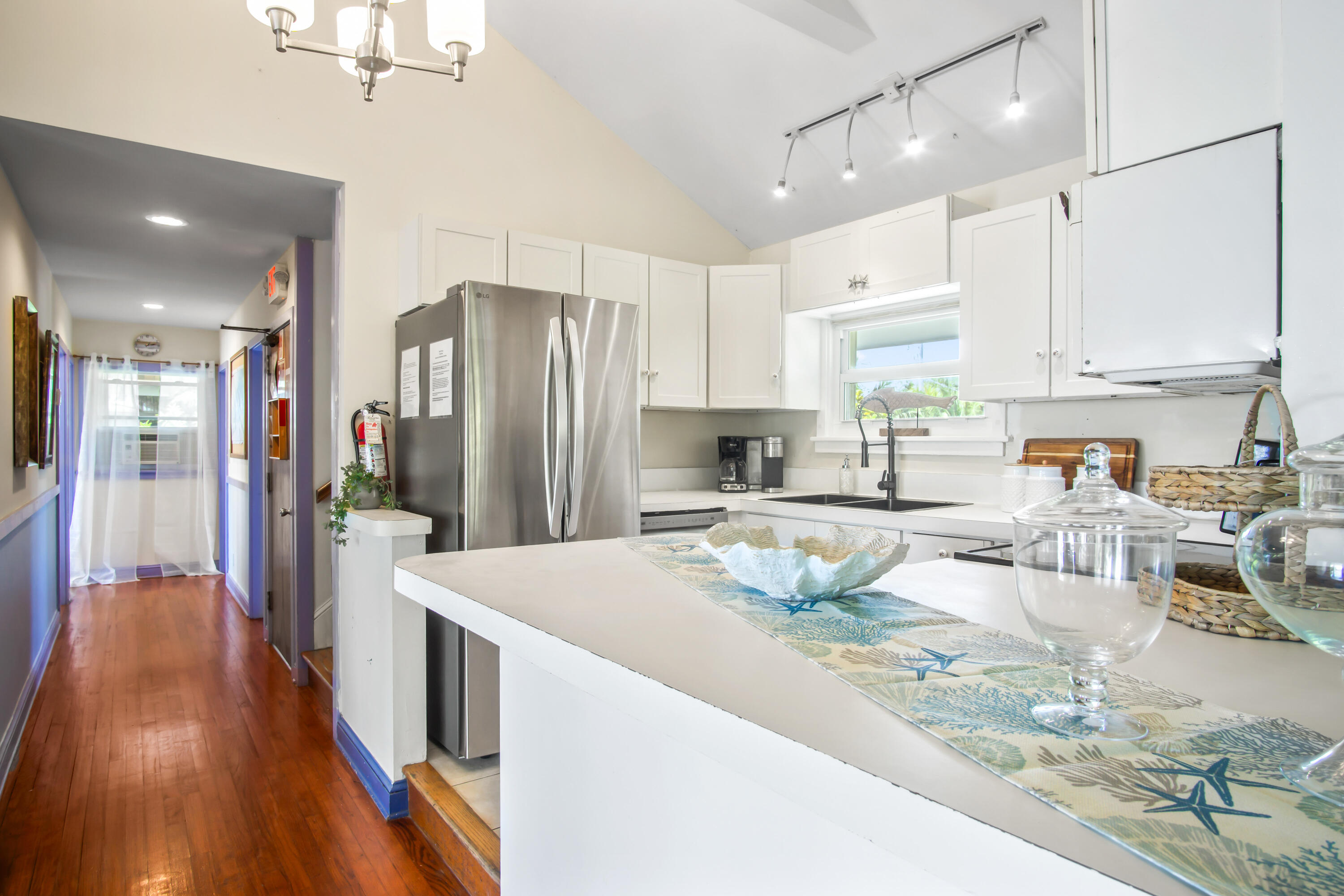 125 Colson Dr Cudjoe Key, FL 33042