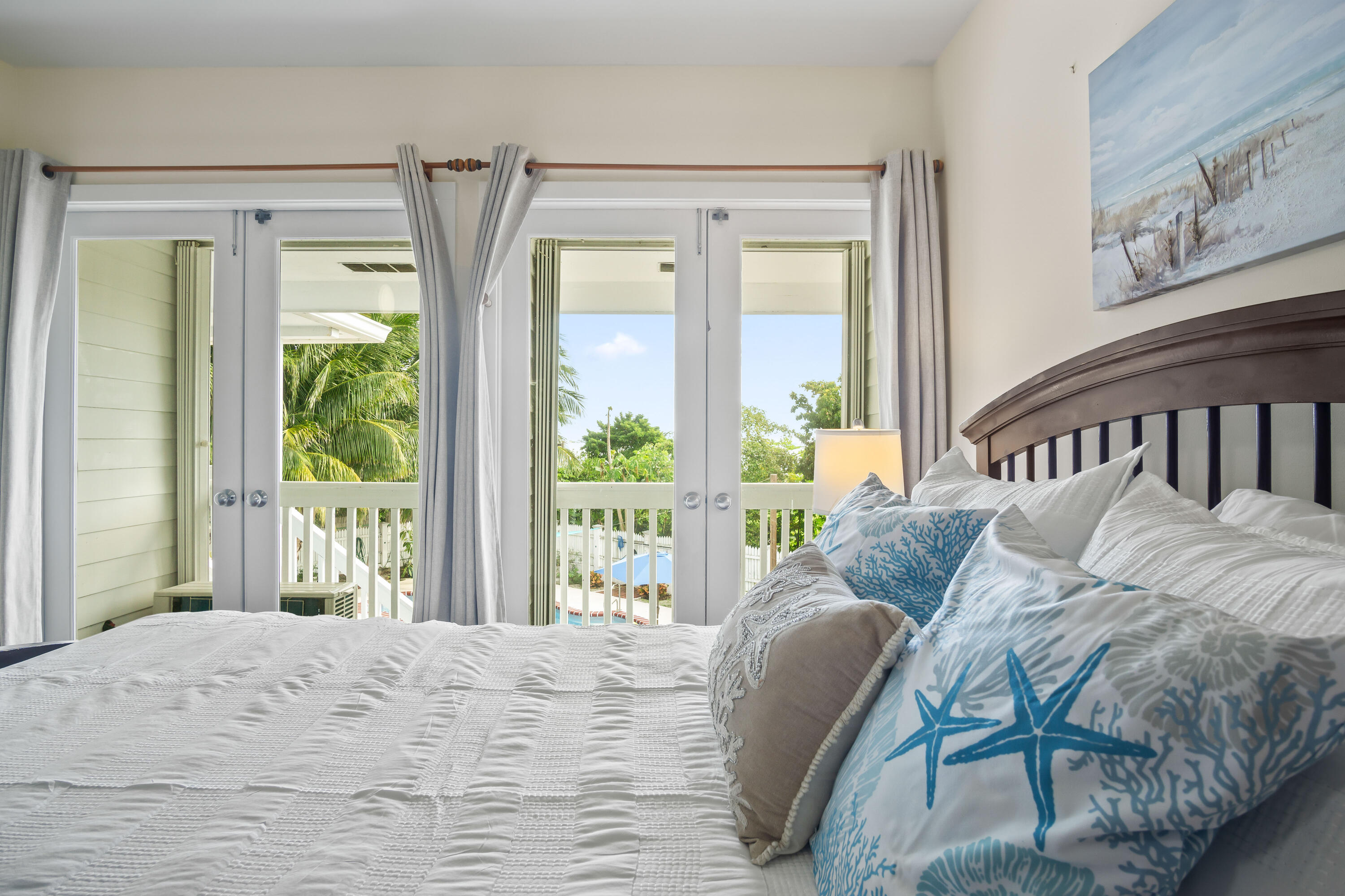 125 Colson Dr Cudjoe Key, FL 33042