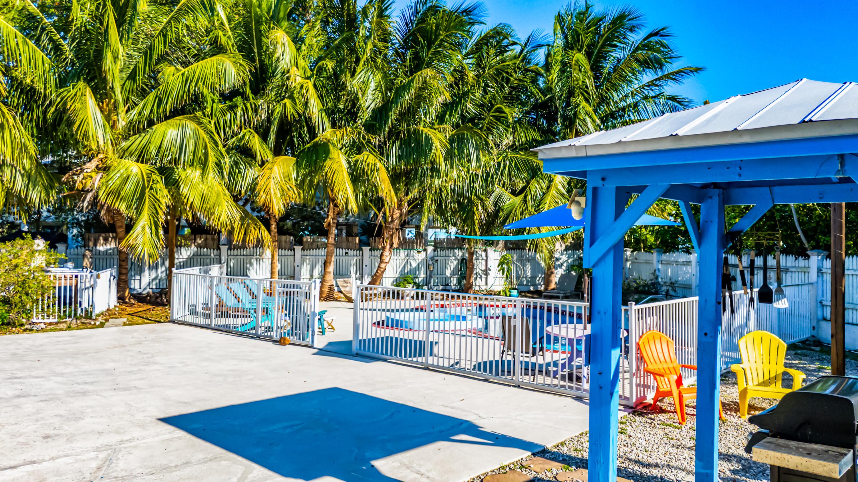 125 Colson Dr Cudjoe Key, FL 33042