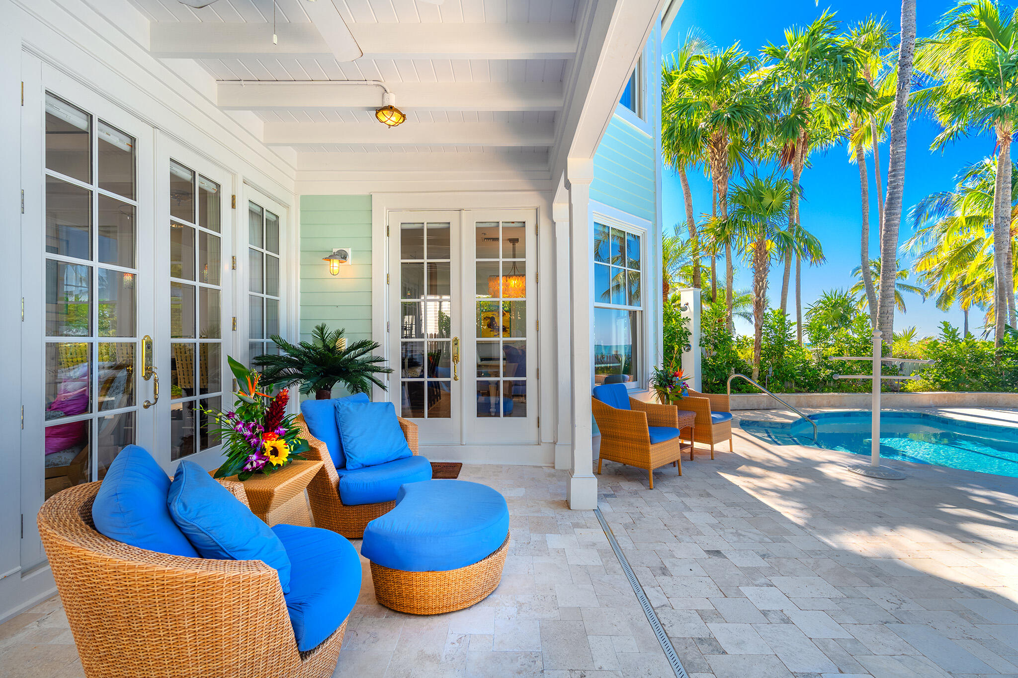 16 Sunset Key Dr Key West, FL 33040