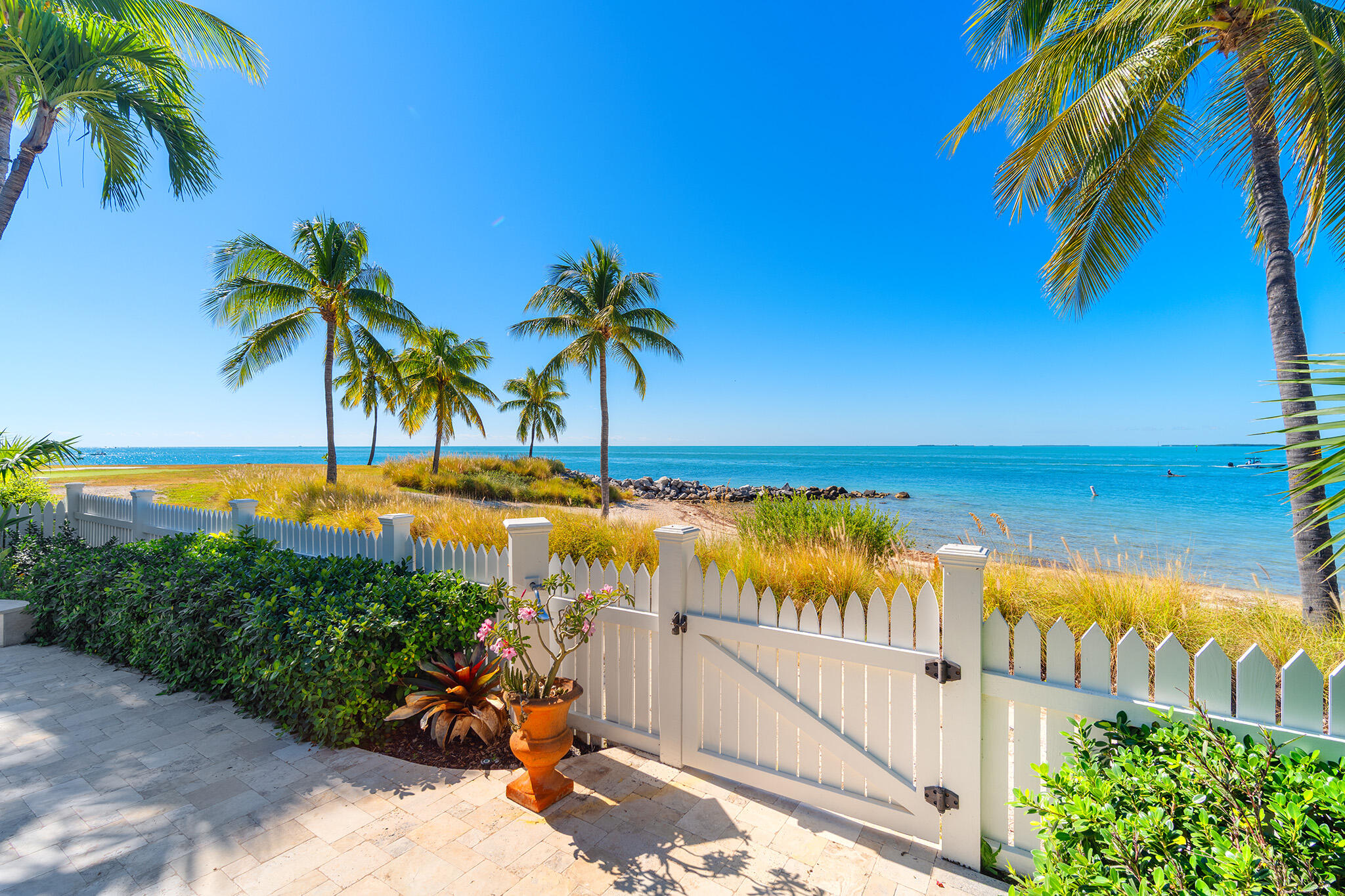 16 Sunset Key Dr Key West, FL 33040