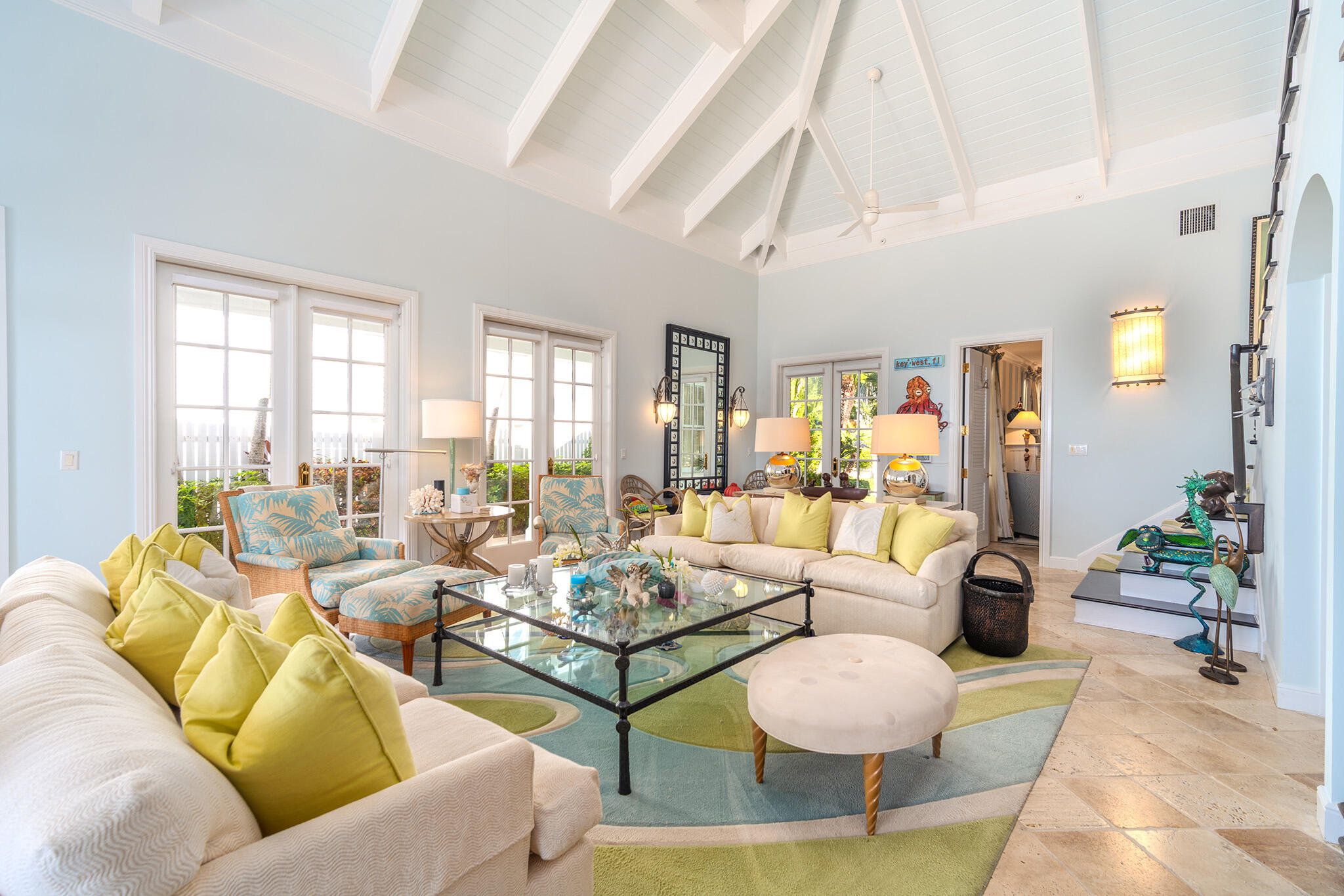 16 Sunset Key Dr Key West, FL 33040