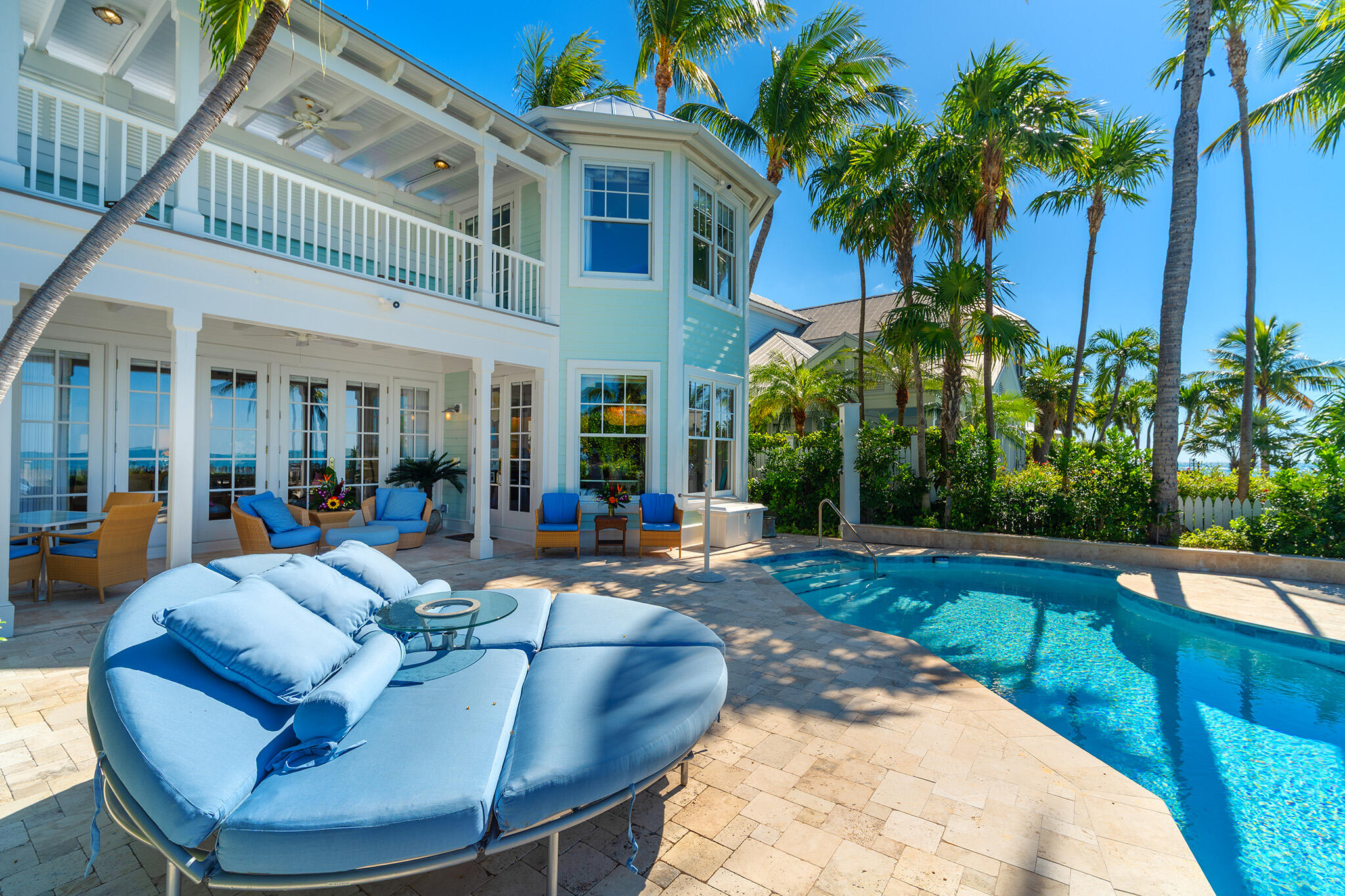 16 Sunset Key Dr Key West, FL 33040