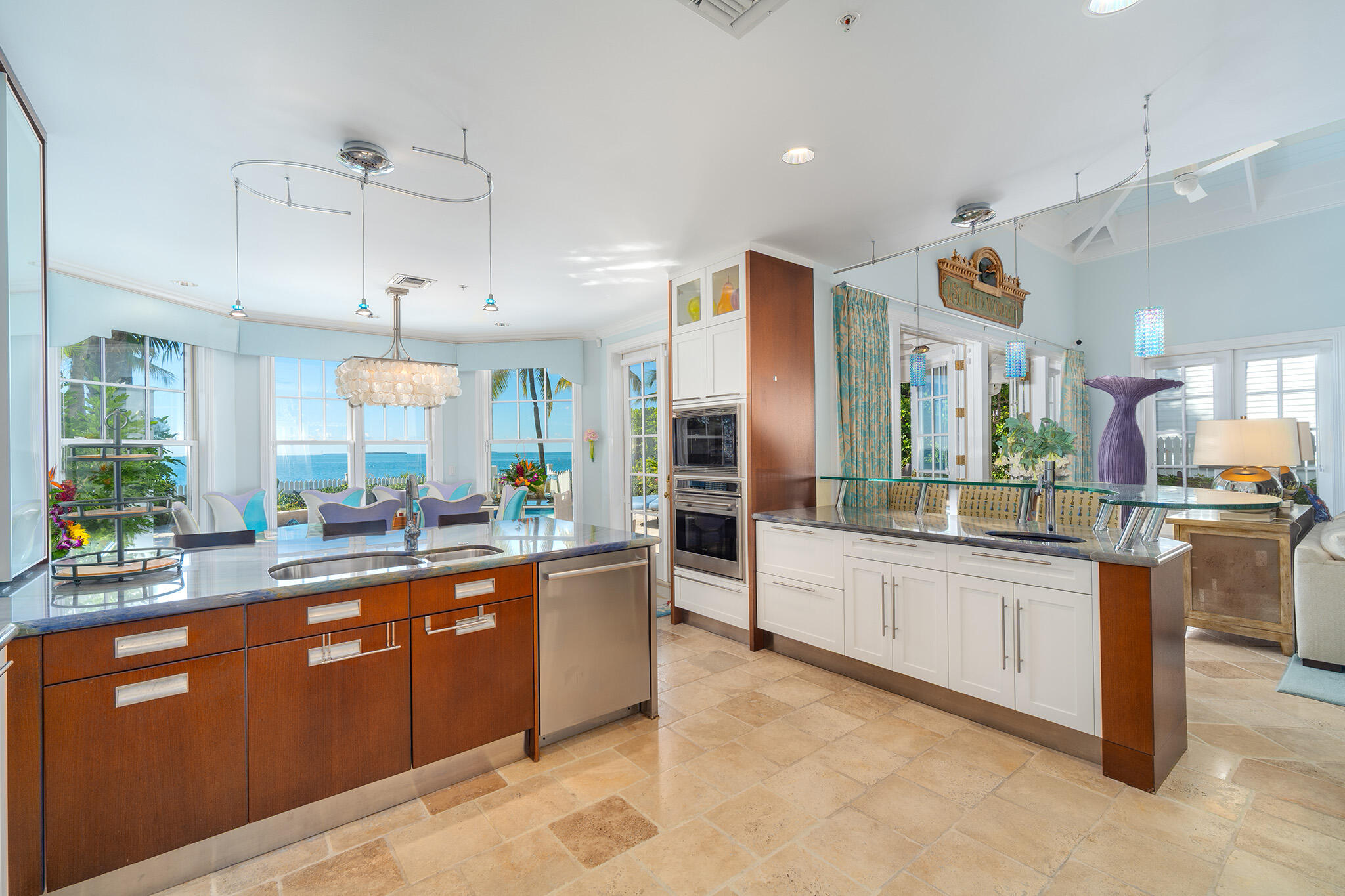 16 Sunset Key Dr Key West, FL 33040