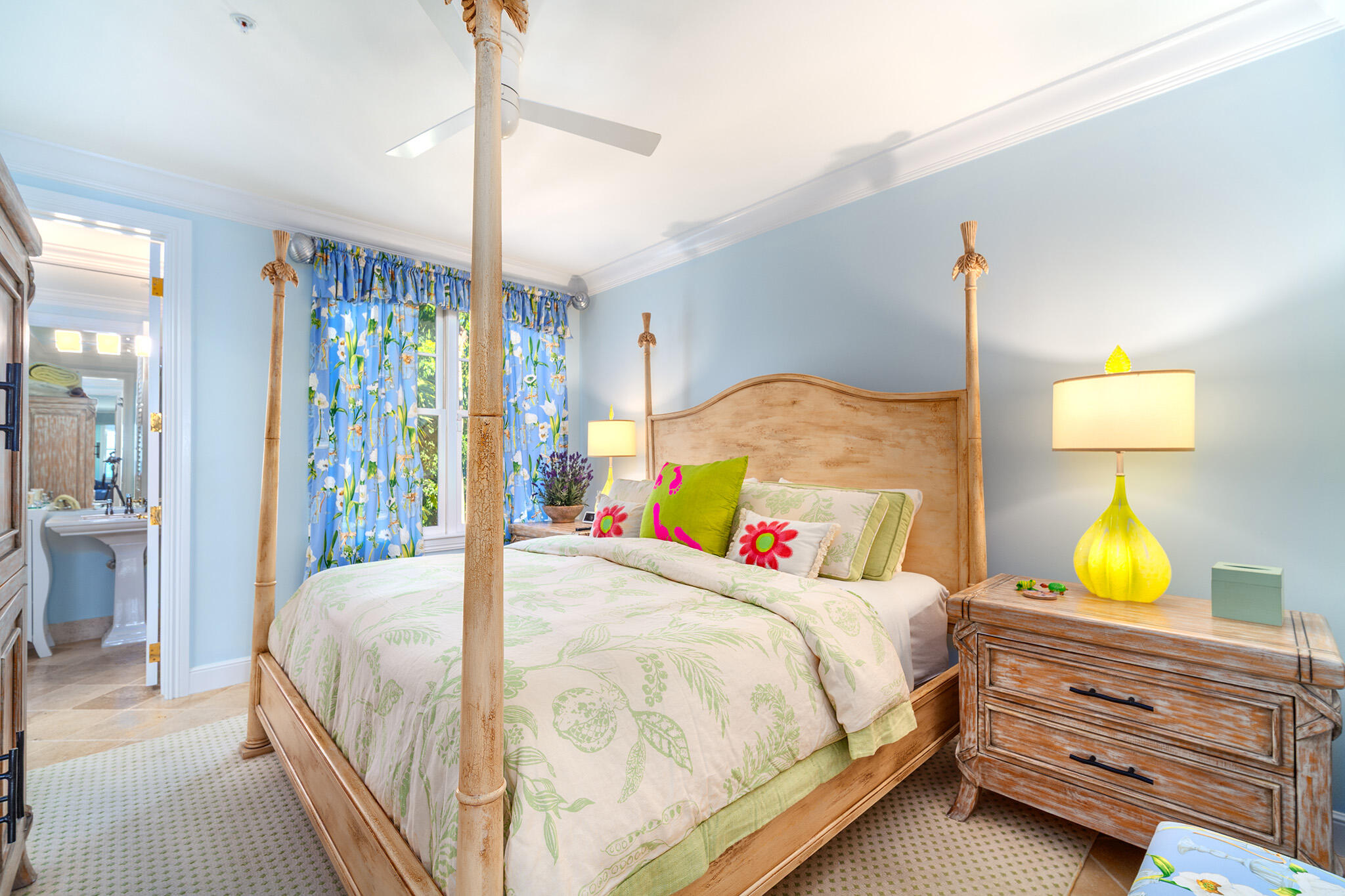 16 Sunset Key Dr Key West, FL 33040