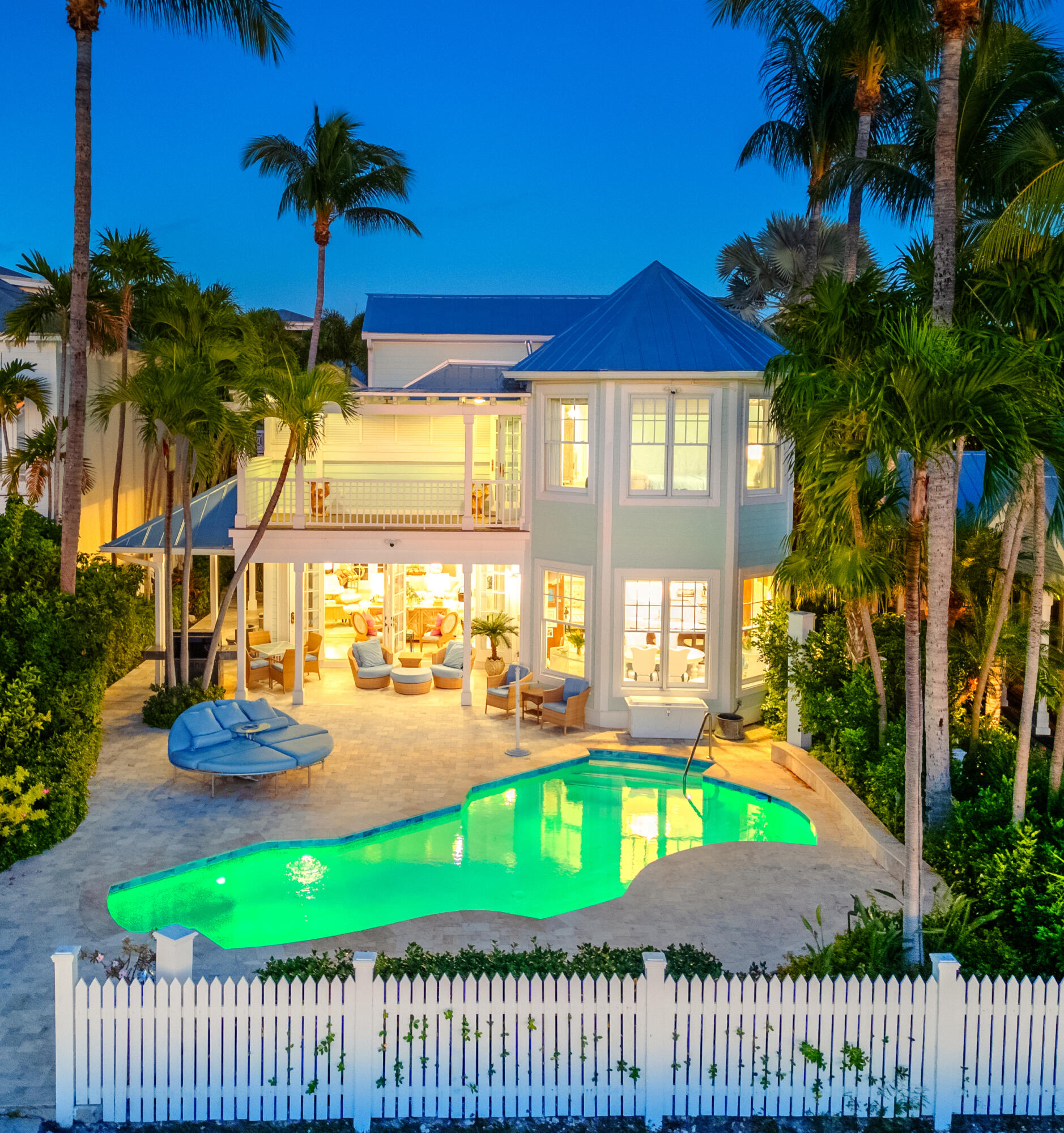 16 Sunset Key Dr Key West, FL 33040