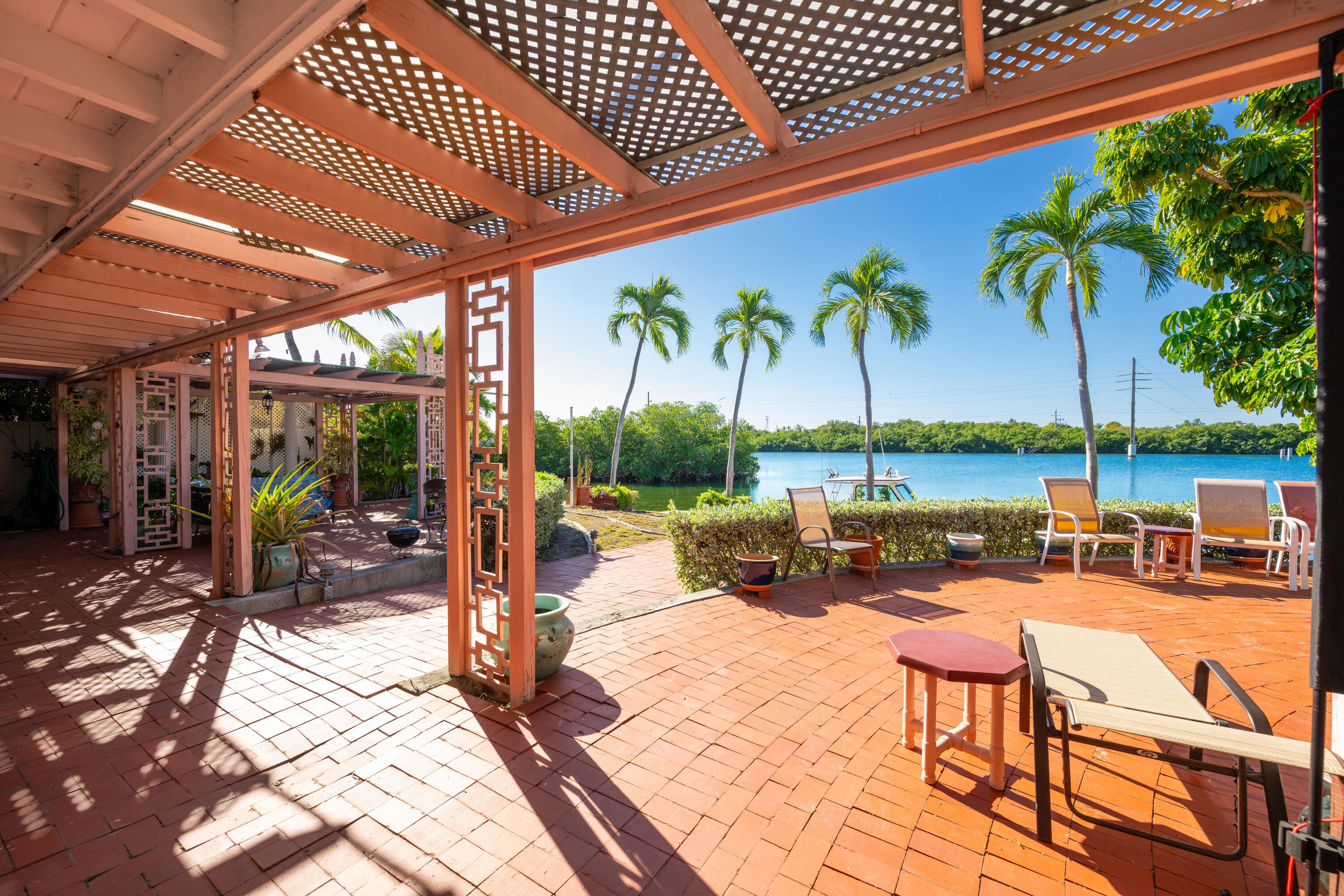 103 Key Hvn Rd Key Haven, FL 33040