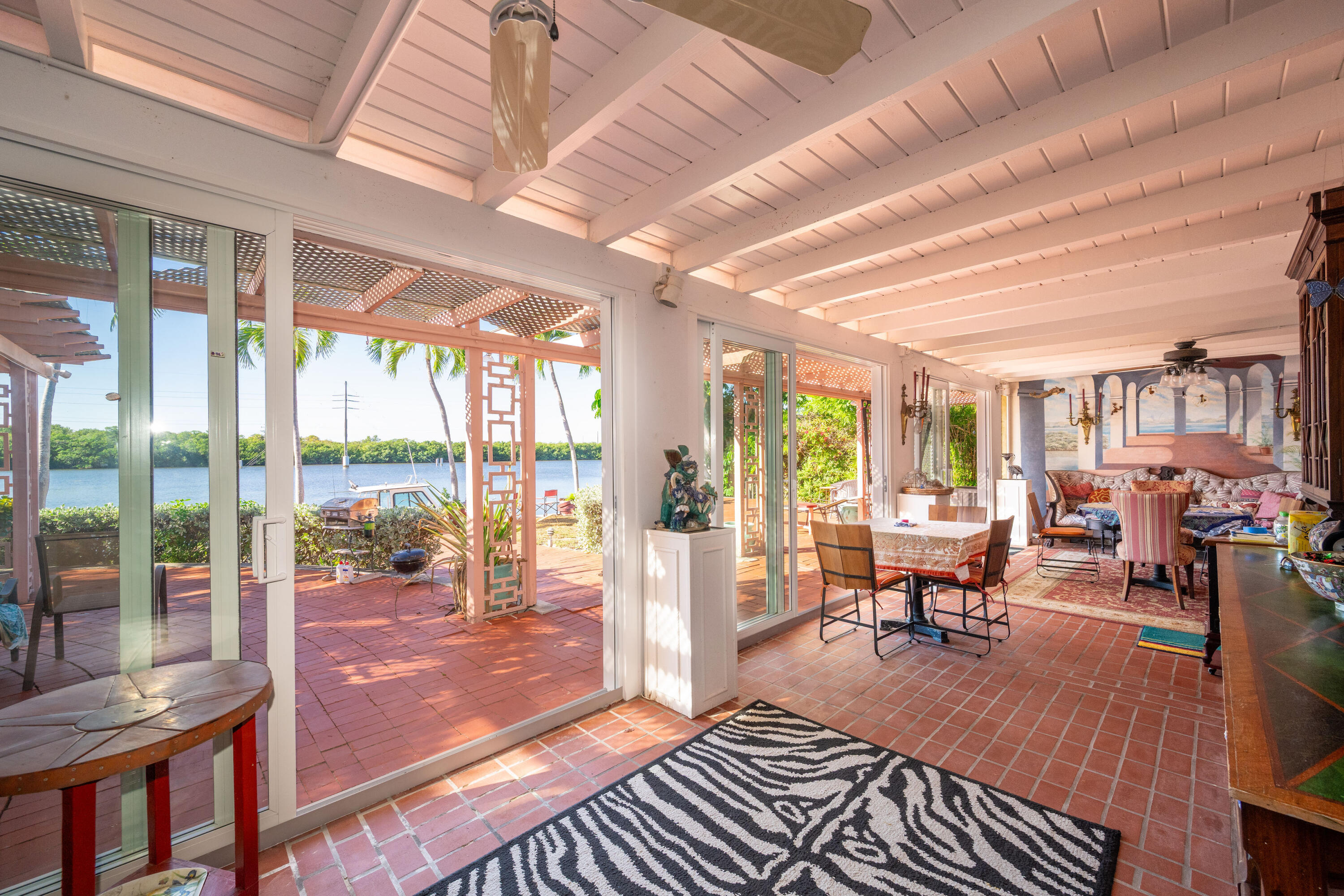 103 Key Hvn Rd Key Haven, FL 33040