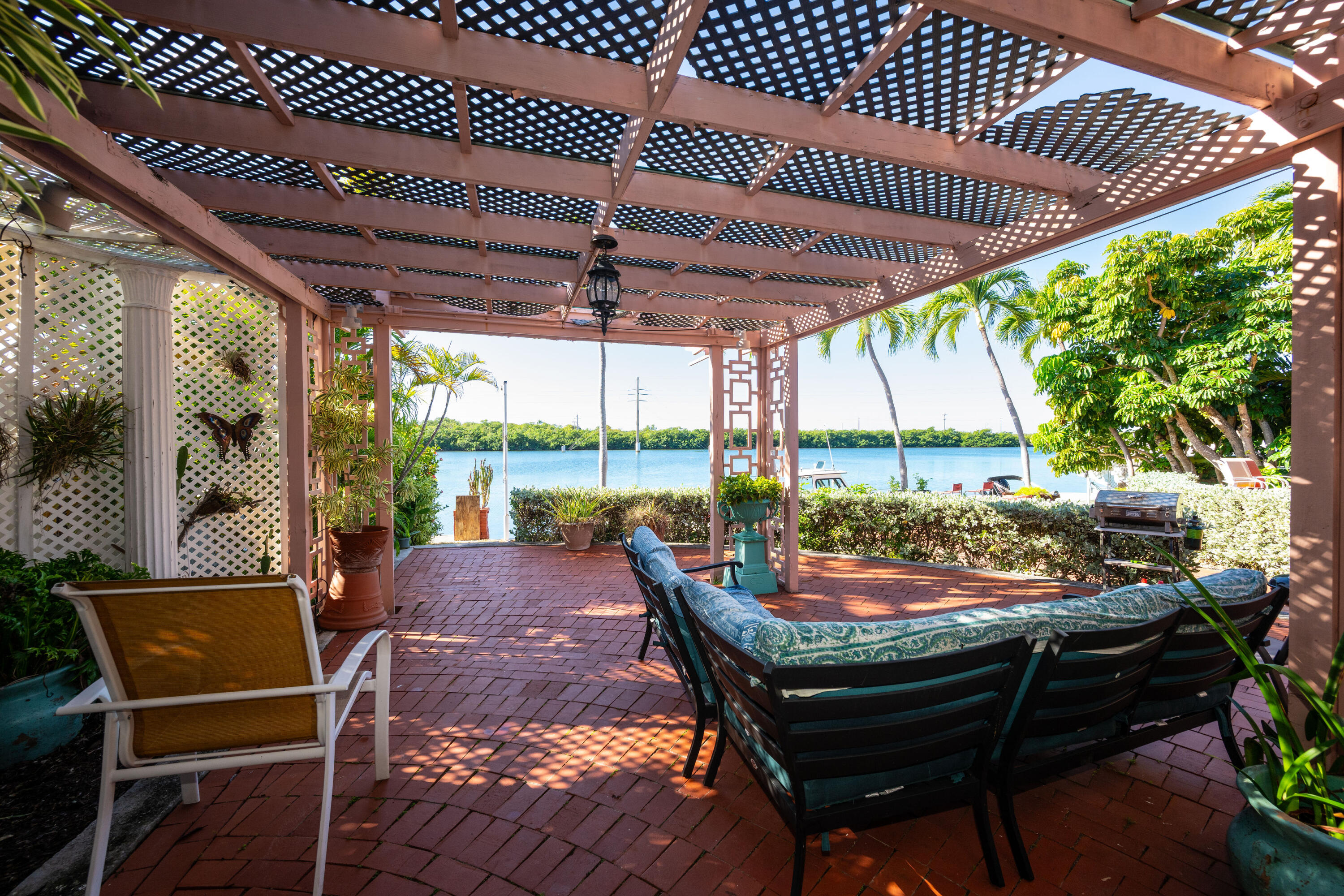 103 Key Hvn Rd Key Haven, FL 33040