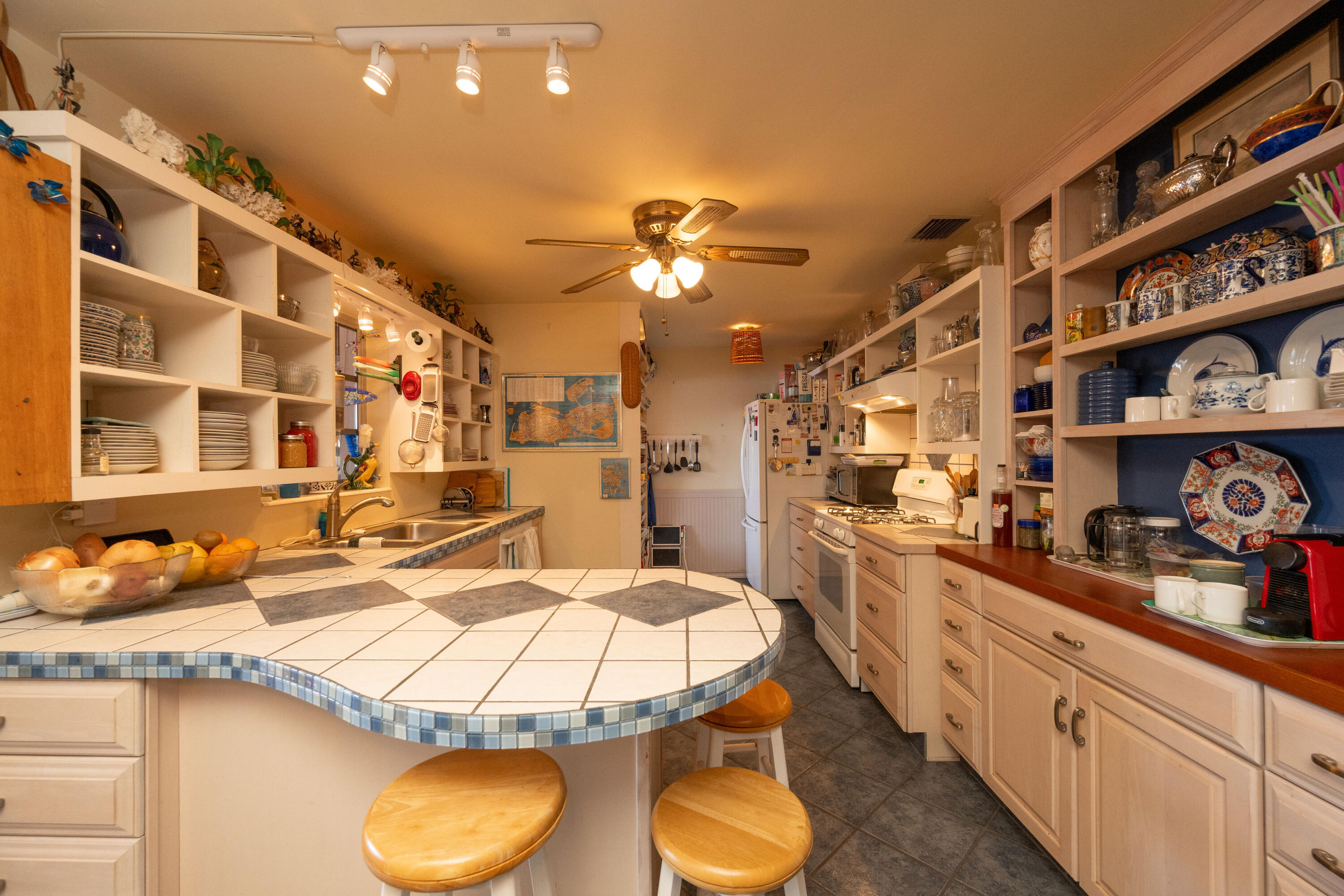 103 Key Hvn Rd Key Haven, FL 33040