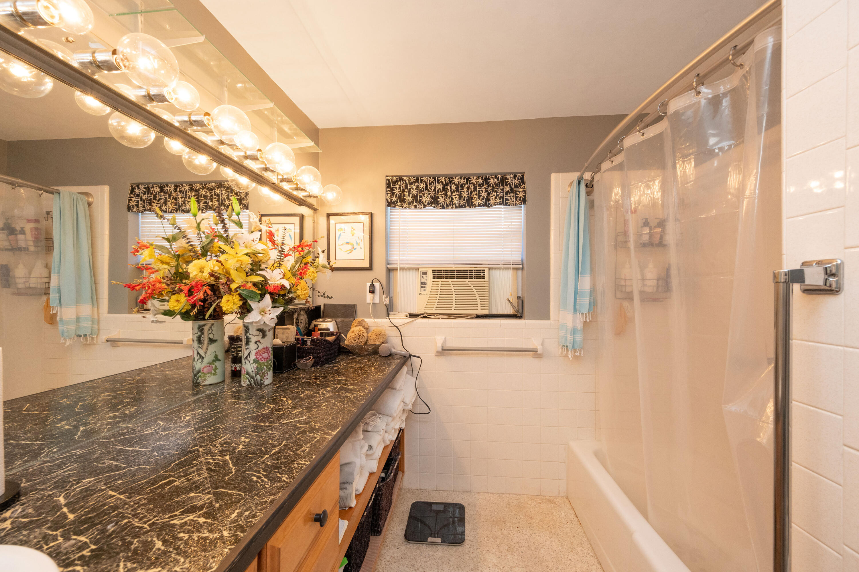 103 Key Hvn Rd Key Haven, FL 33040