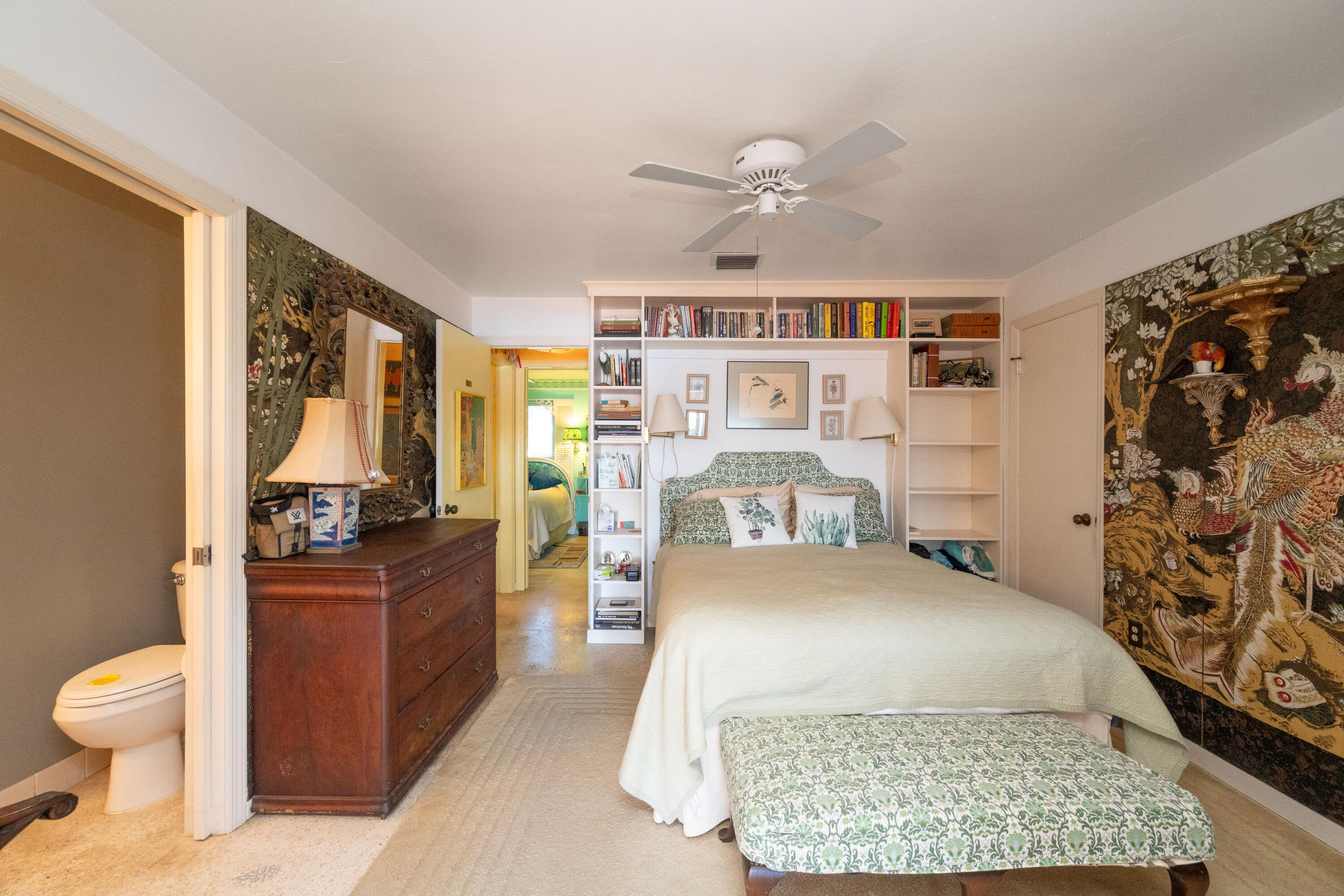 103 Key Hvn Rd Key Haven, FL 33040